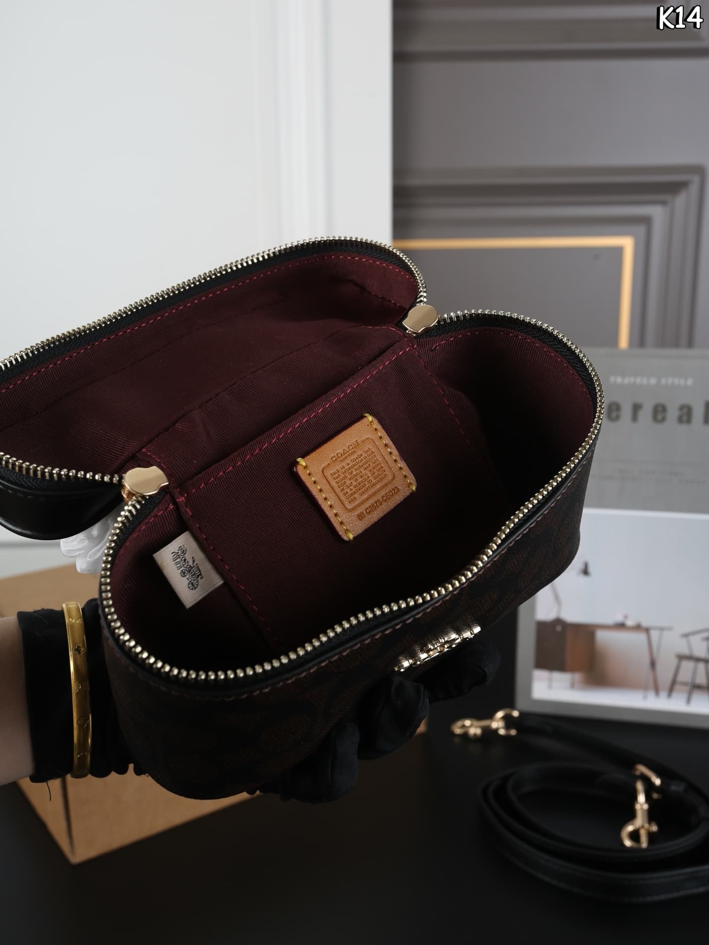 Coach Cosmetic Case In Signature Canvas Gold/Walnut/Black High