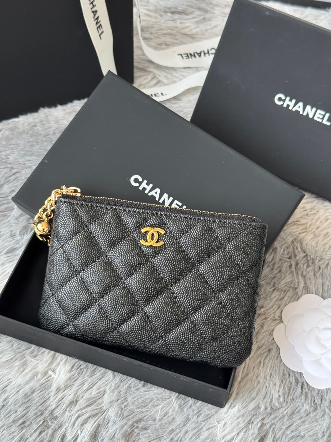 Chanel Classic Mini O-case Zipped Pouch A50168 A