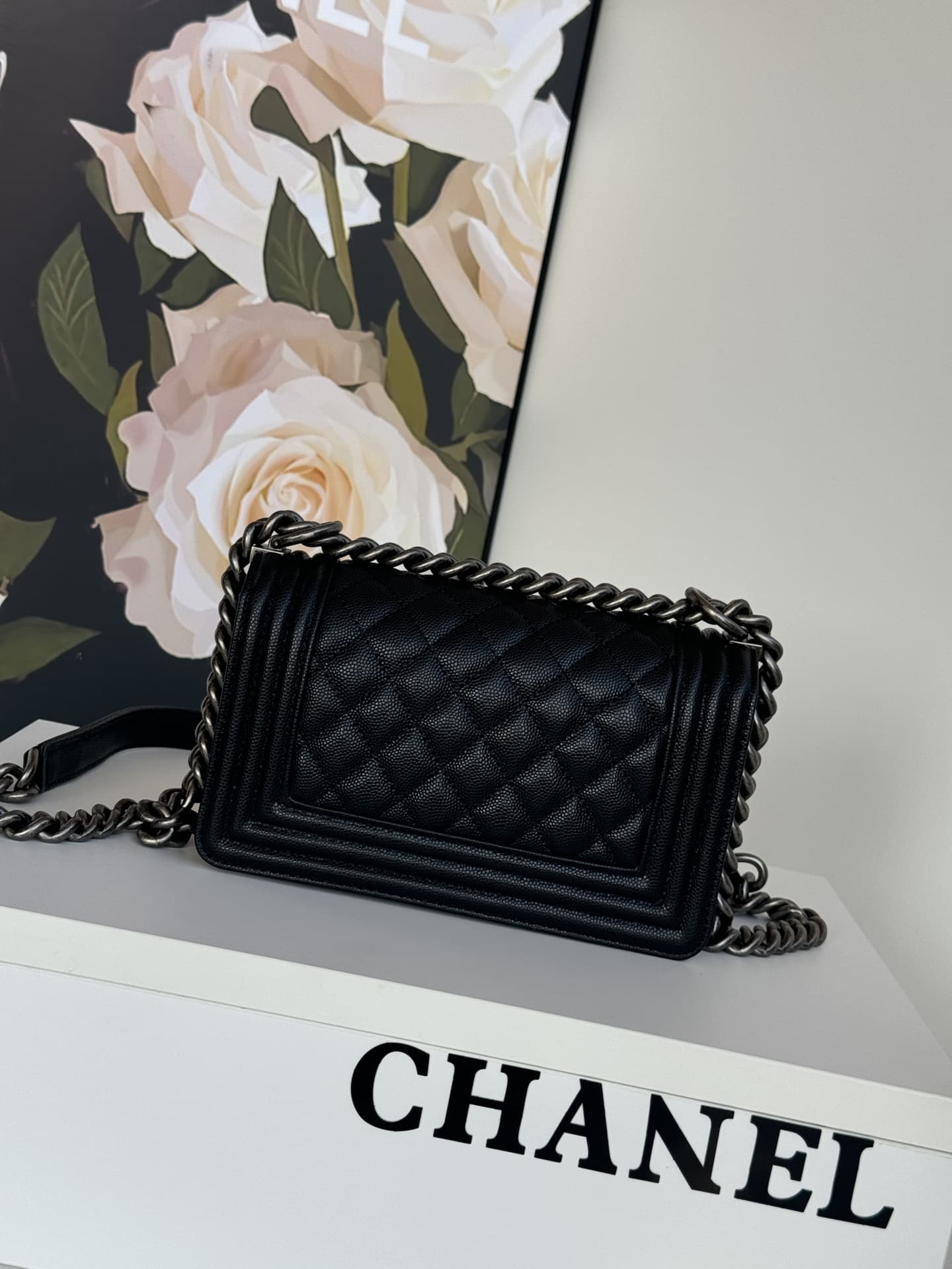 SMALL BOY Chanel HANDBAG Grained Calfskin Black Anti-Silver Metal High