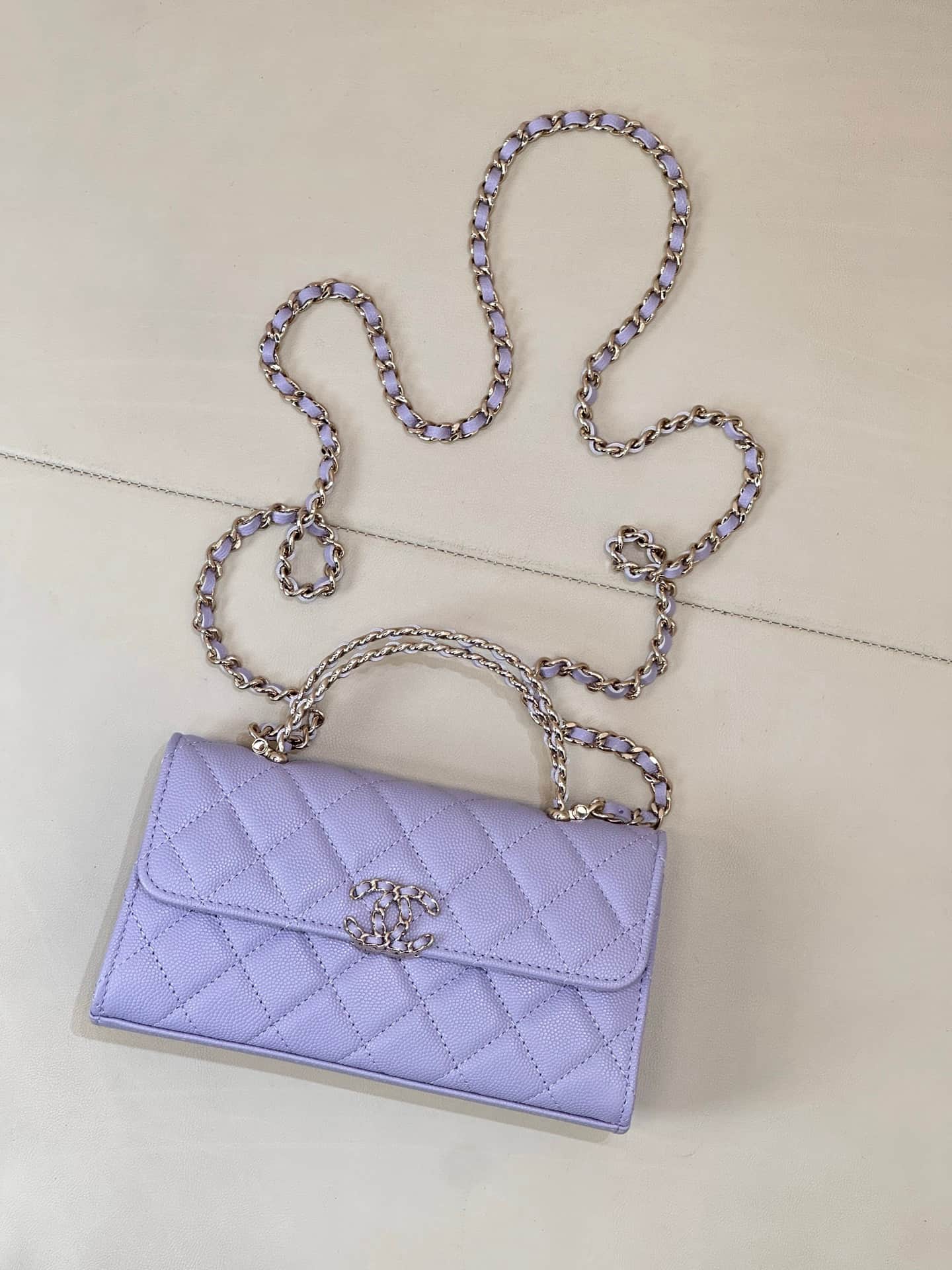 Chanel Clutch with chain Grained Calfskin&Gold-Tone Metal Purple AP3238 TOP