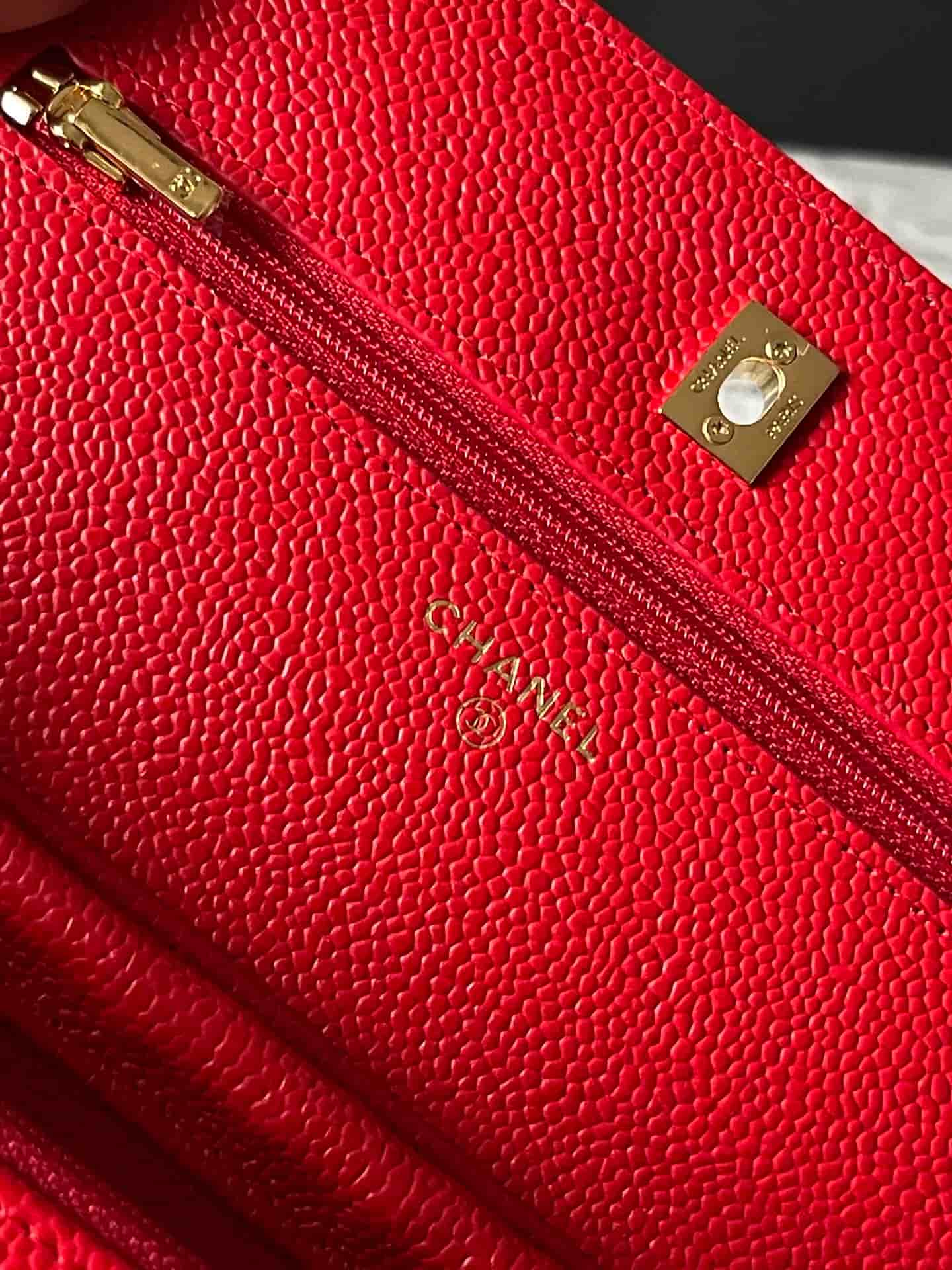 Chanel Classic Wallet on Chain Grained Shiny Calfskin & Gold-Tone Metal AP4241 Red A