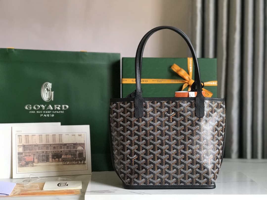 GOYARD Anjou Mini Bag High