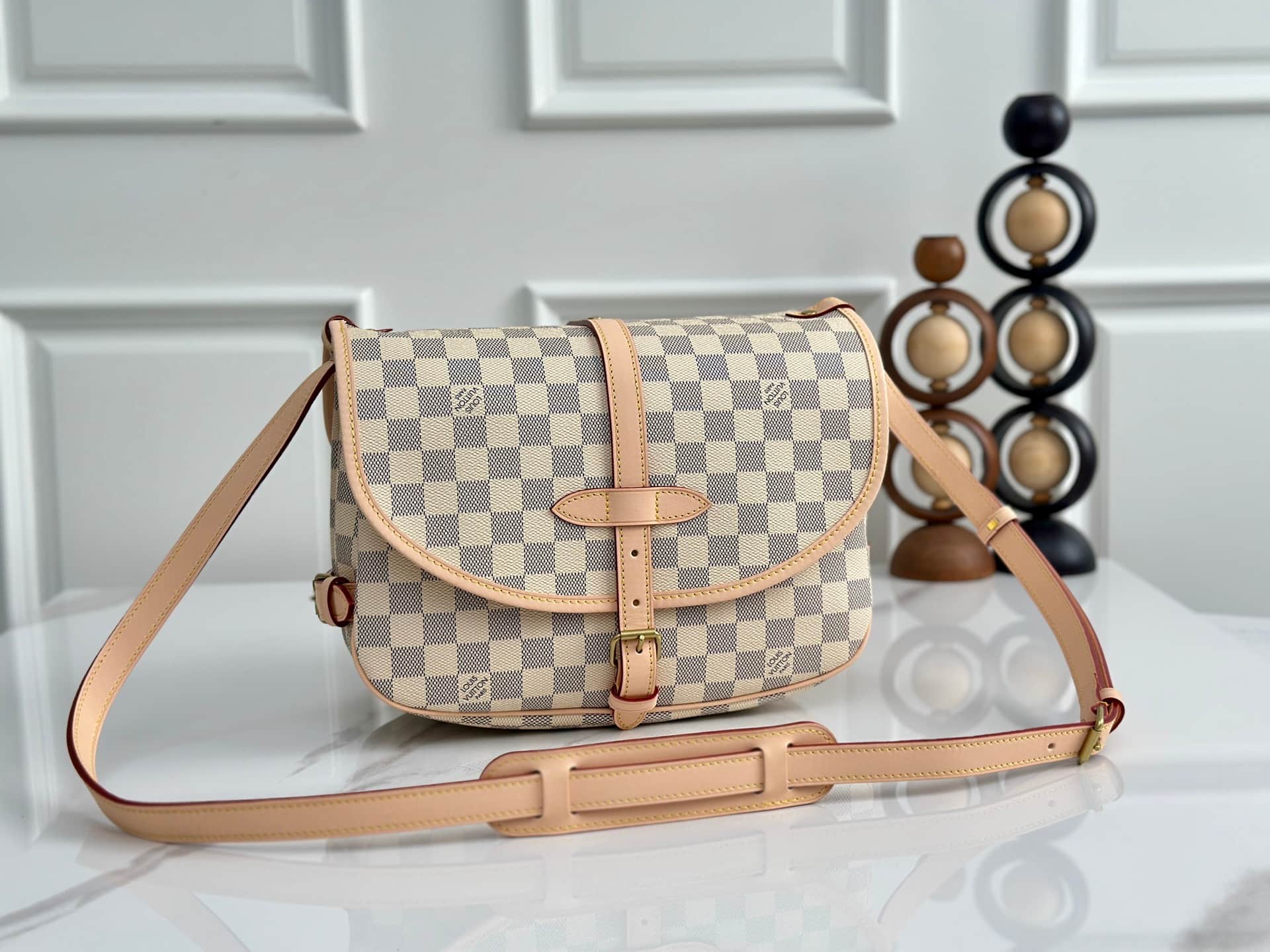 Louis Vuitton Damier Azur Saumur messenger bag N48202 High