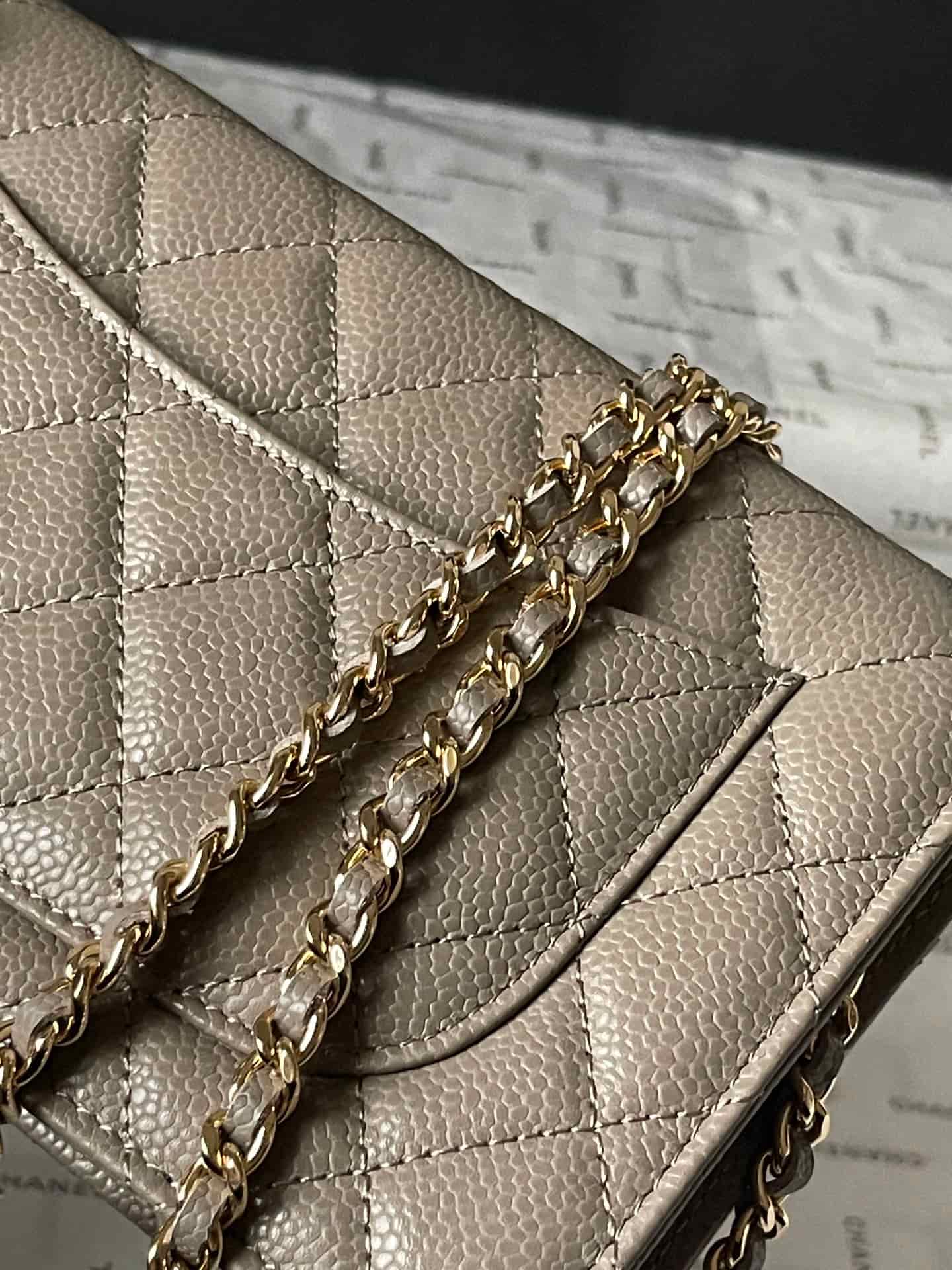Chanel Classic Wallet on Chain Grained Shiny Calfskin & Gold-Tone Metal AP4241 Grey A