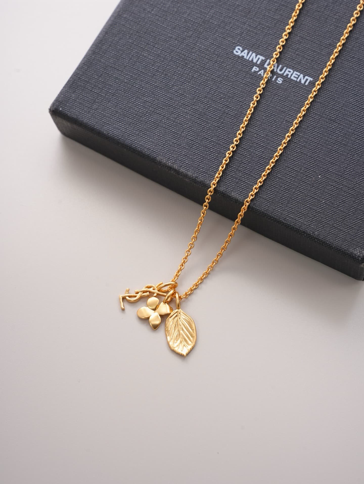 Saint Laurent CASSANDRE Necklace High