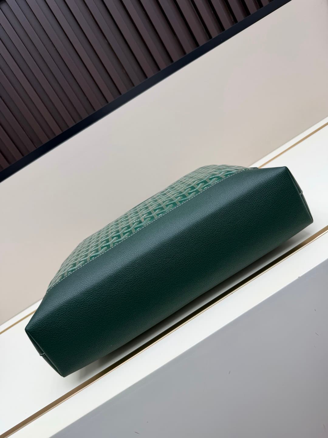 Goyard Cisalpin Document Case Green Chevron Print Coated Canvas Mid