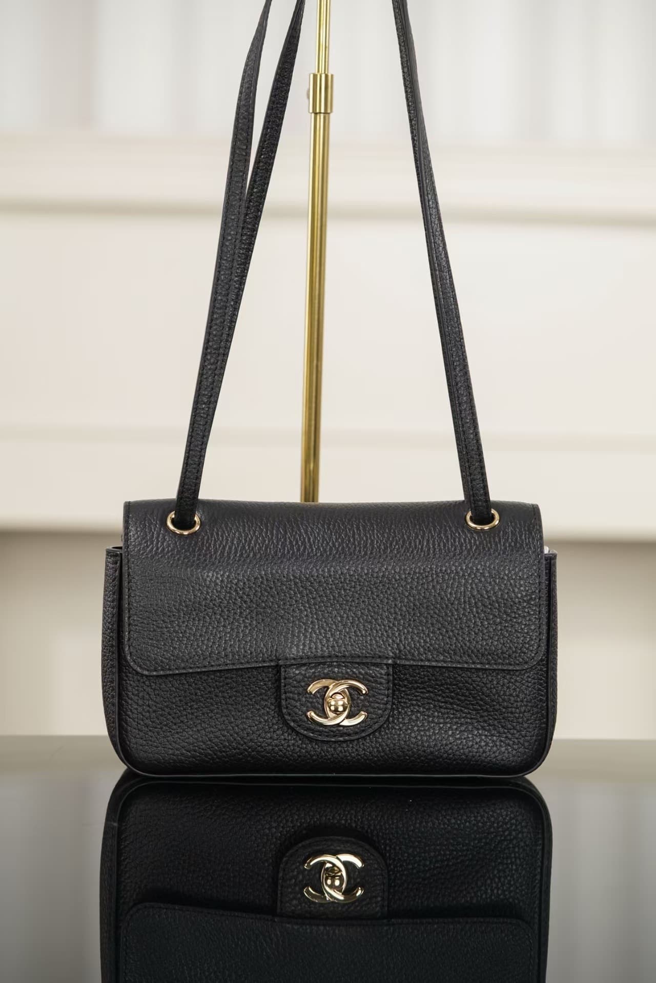 CHANEL Mini flap bag Grained calfskin&gold-tone metal Black AS6573 A