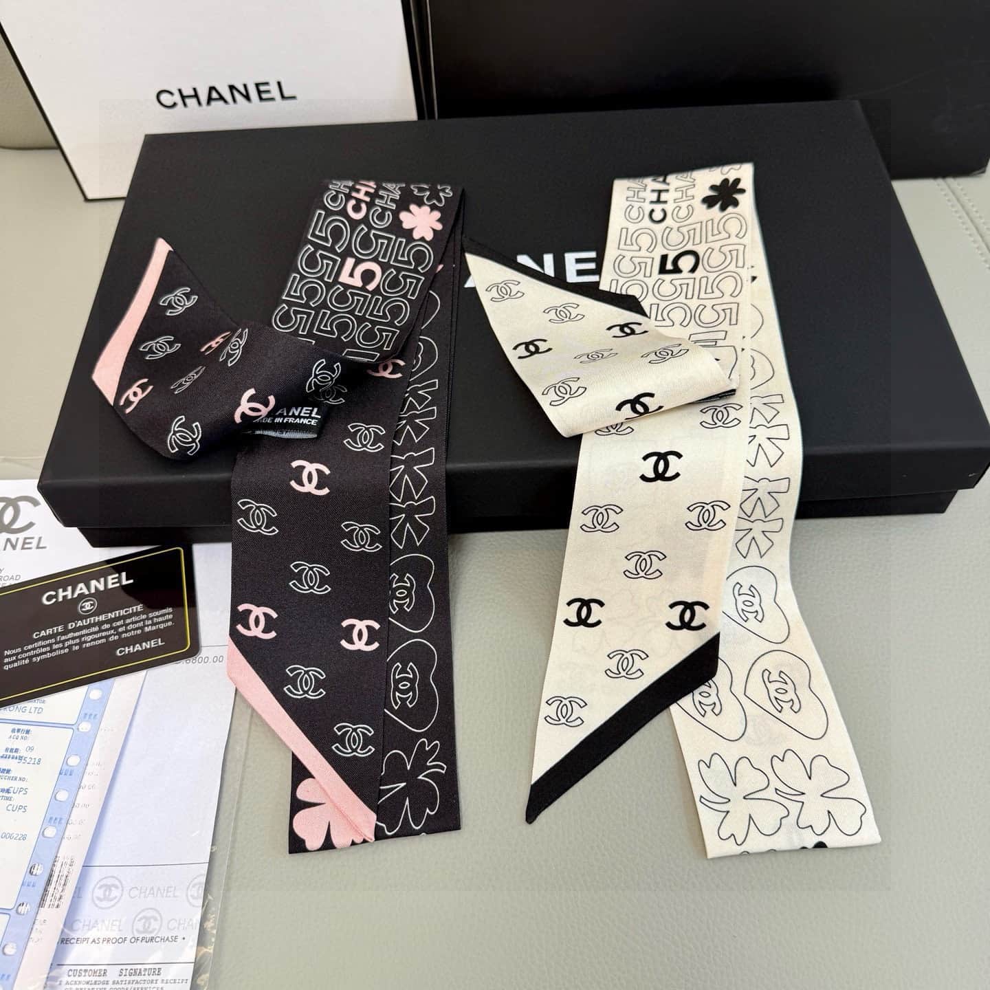 Chanel Silk CC Slim Bandeau