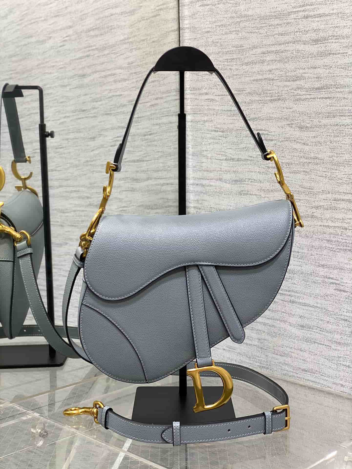 SADDLE BAG Grained Calfskin Light Grey High