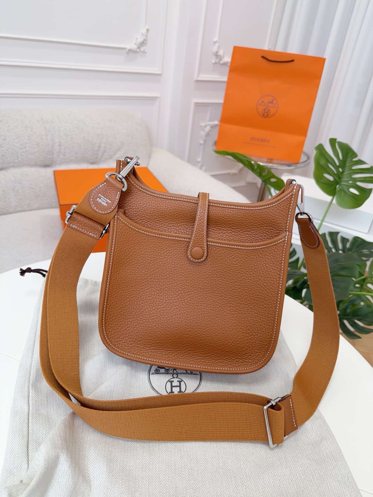 Hermes Evelyne Mini 23 Bag Calfskin In Gold WAX High