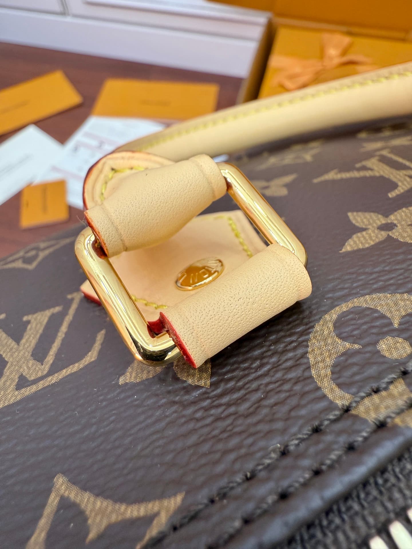 Louis Vuitton Speedy Bandoulière 25 Monogram coated canvas M46977 TOP