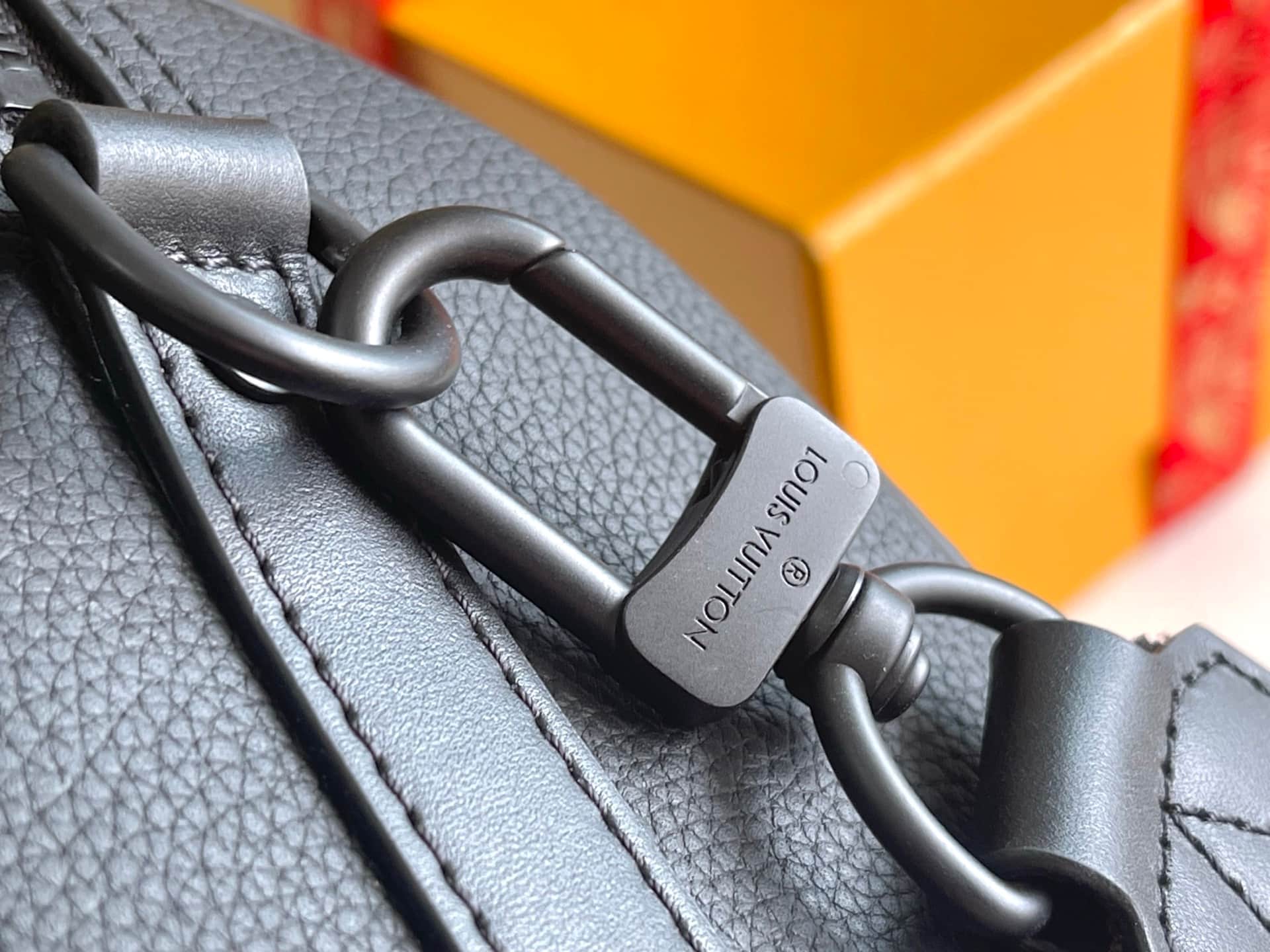 Louis Vuitton City Keepall Black Aerogram grained calf leather M59255 TOP
