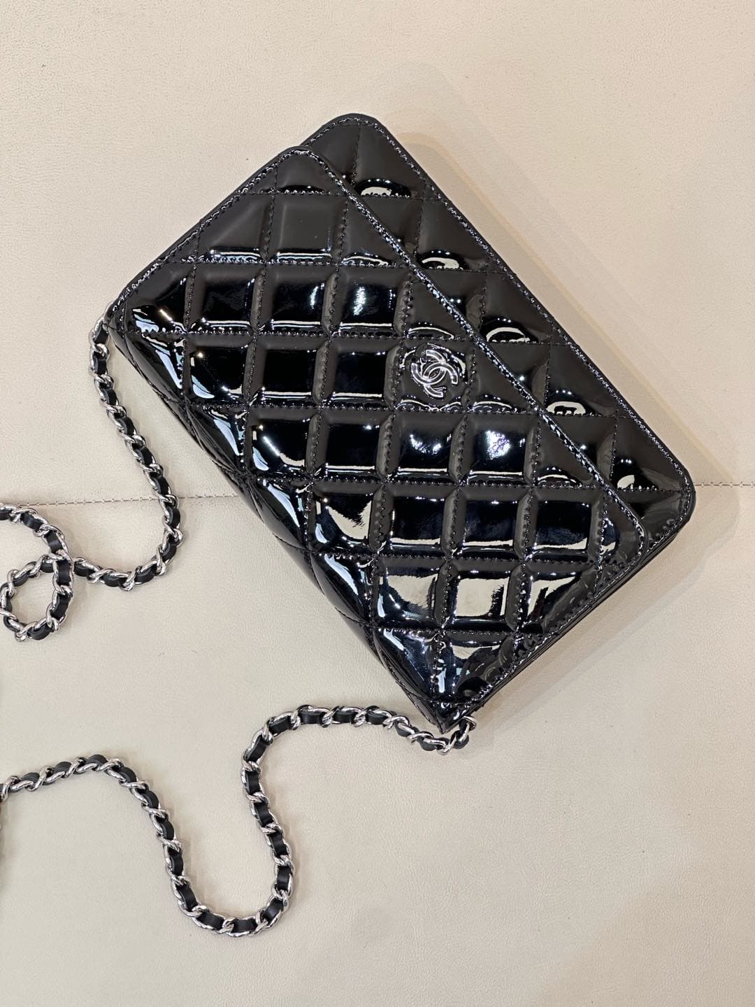 Chanel Wallet on Chain Patent Calfskin& Silver-tone Metal AP0250 Black TOP