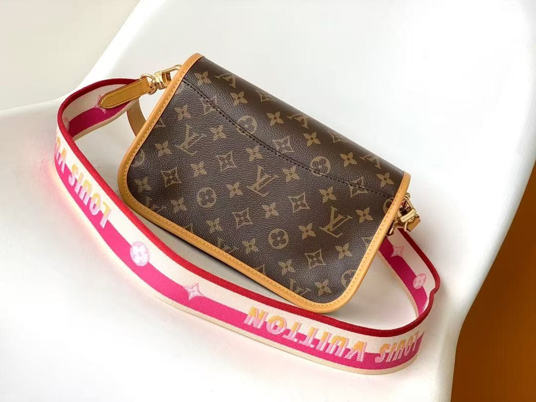 Louis Vuitton DIANE Bag Monogram M45985 High