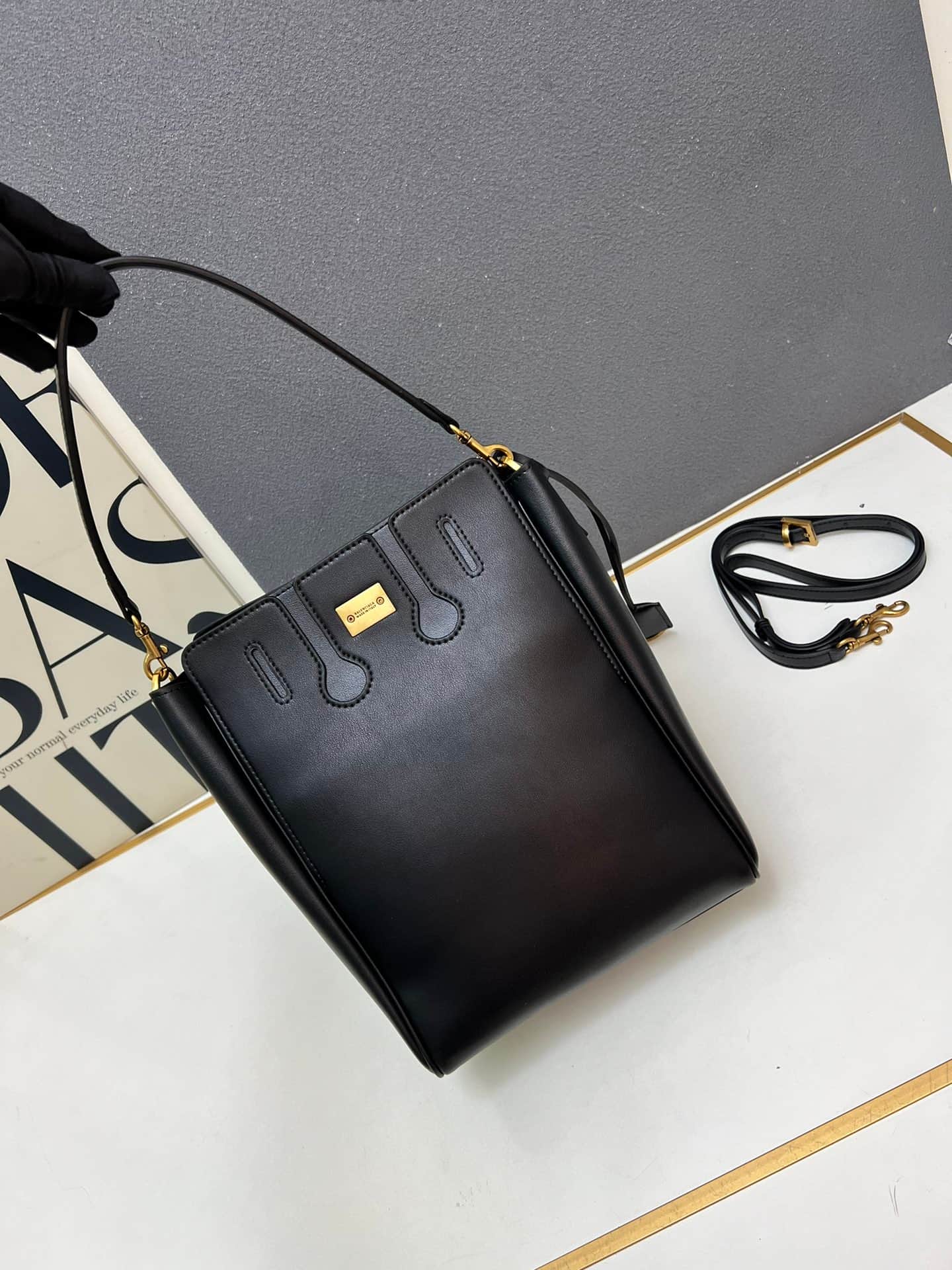 Balenciaga Bel Air Carry All Bag in balck leather gold hardware 1W8806 High