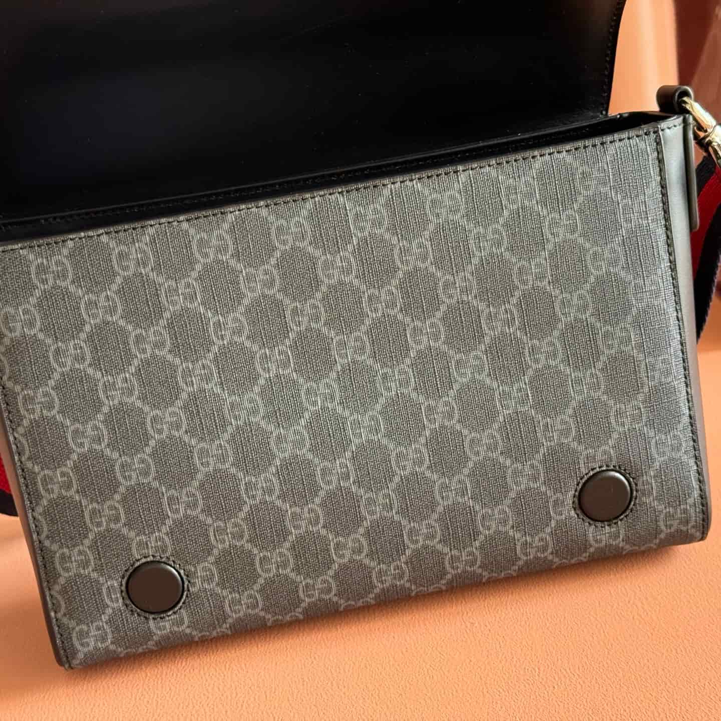 Gucci GG Supreme canvas messenger bag 771167 High