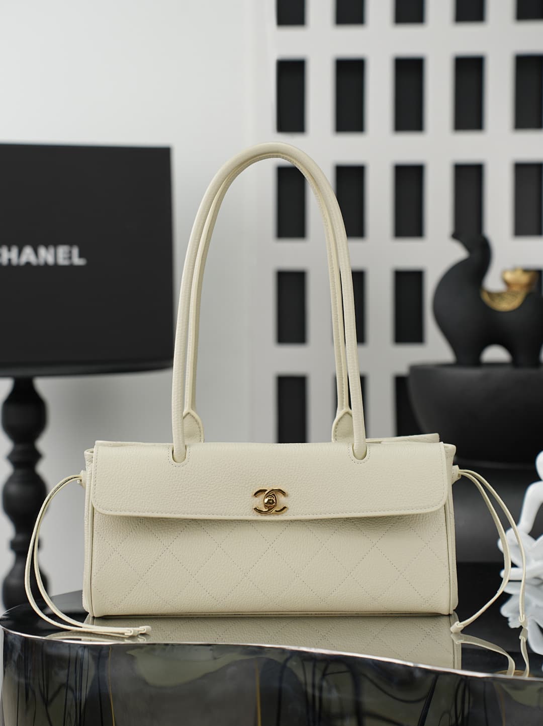 Chanel SMALL SHOPPING BAG Grained Calfskin & Gold-Tone Metal off white AS6288 A