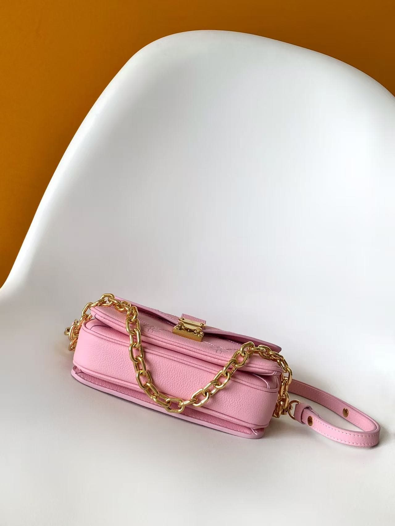 Louis Vuitton Pochette Métis East West Light Bliss Couture Monogram Empreinte Leather M29488 High