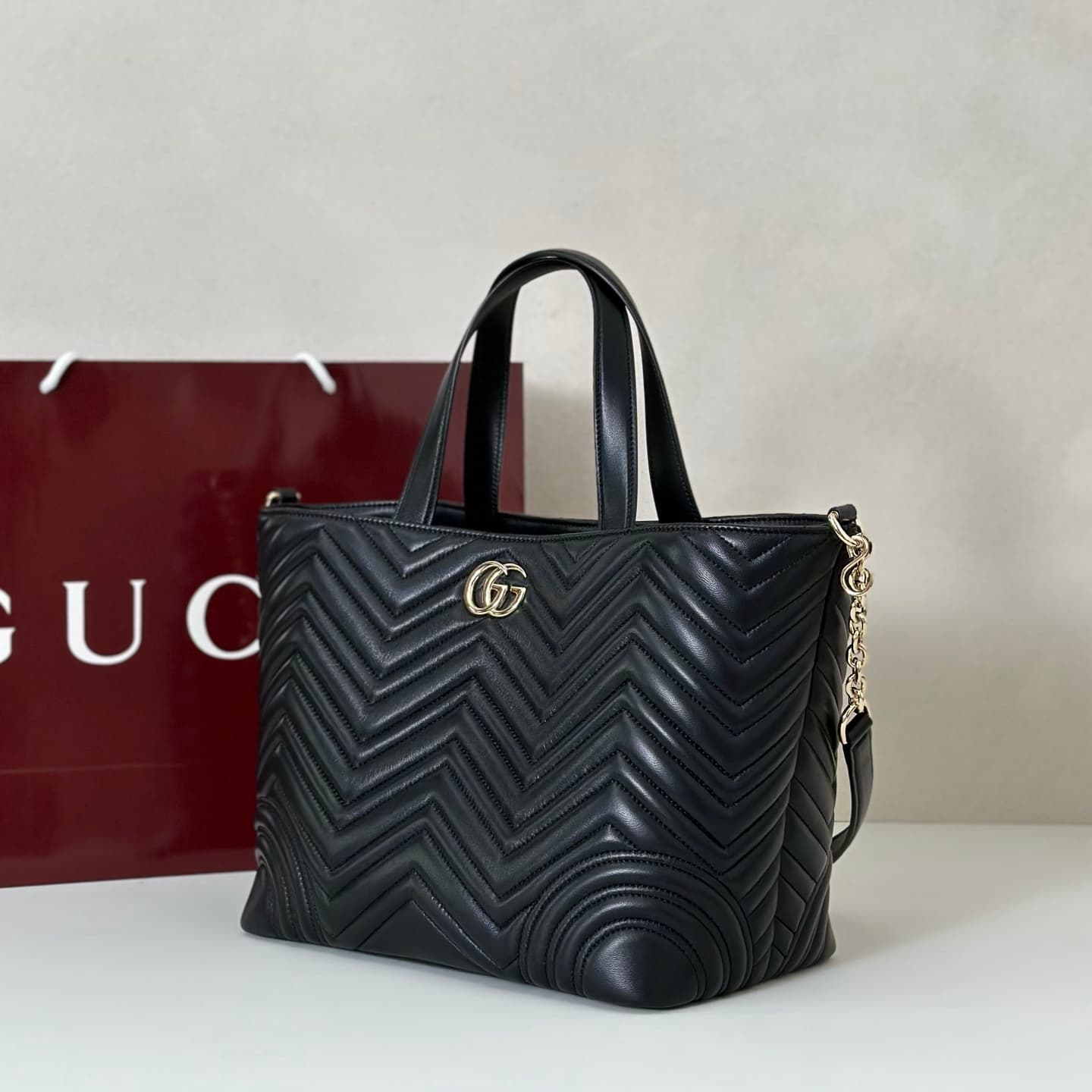 Gucci Betty medium tote bag 847387 Black leather High