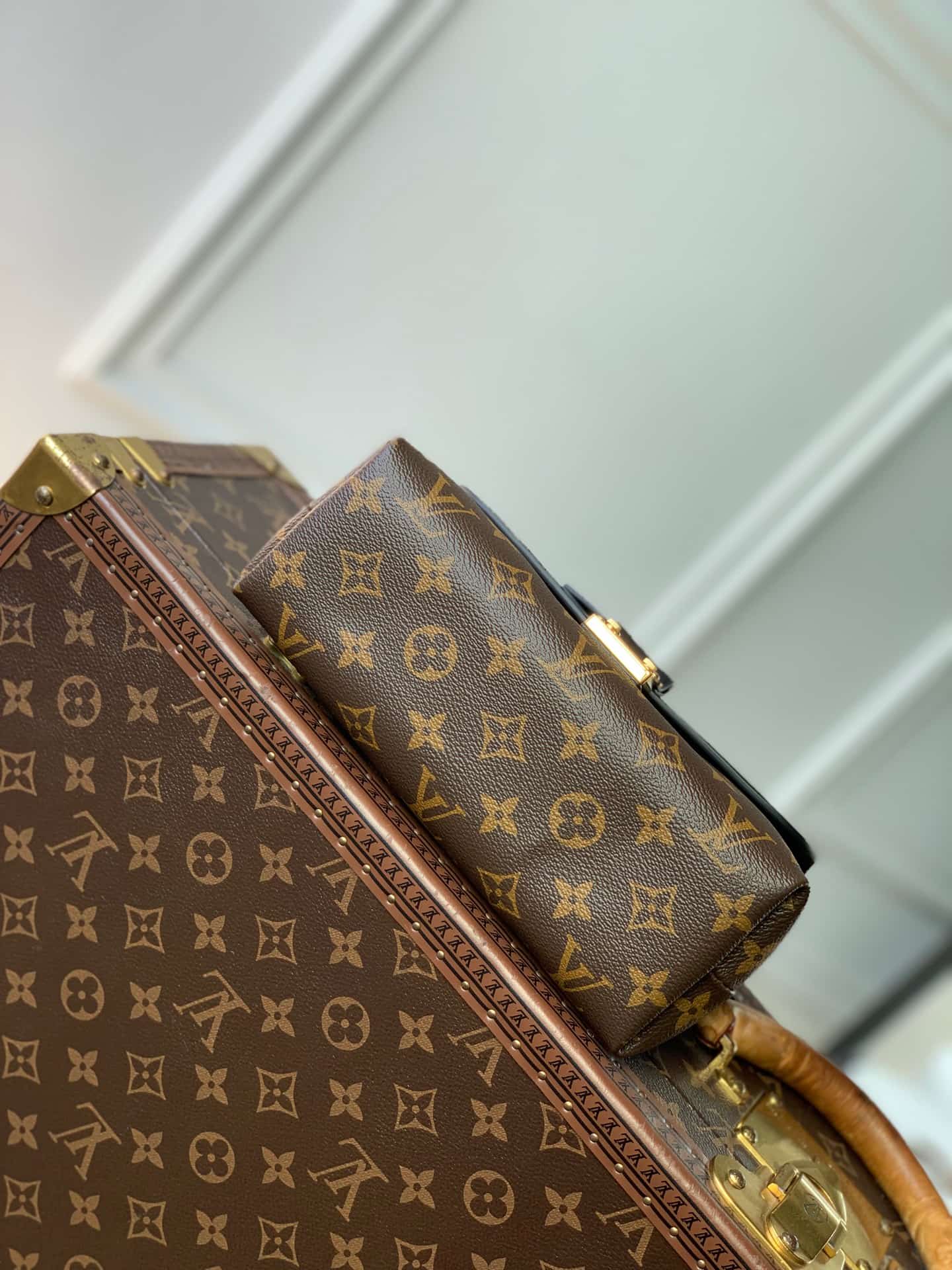 Louis Vuitton Madeleine BB Monogram M27511 High