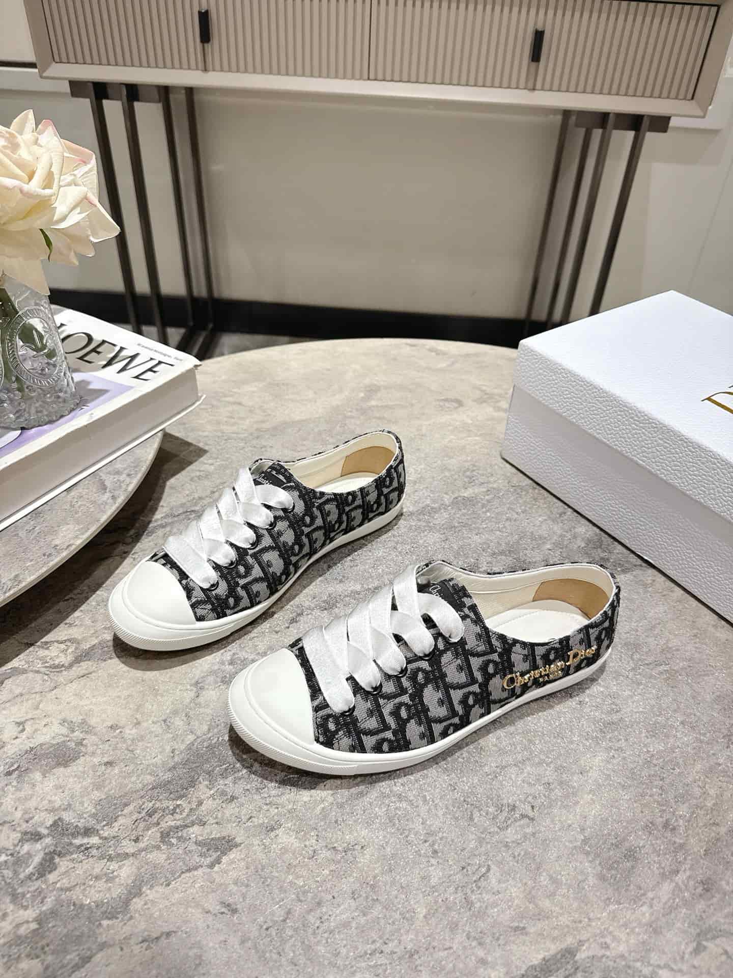 Dior Sneaker shoes Women