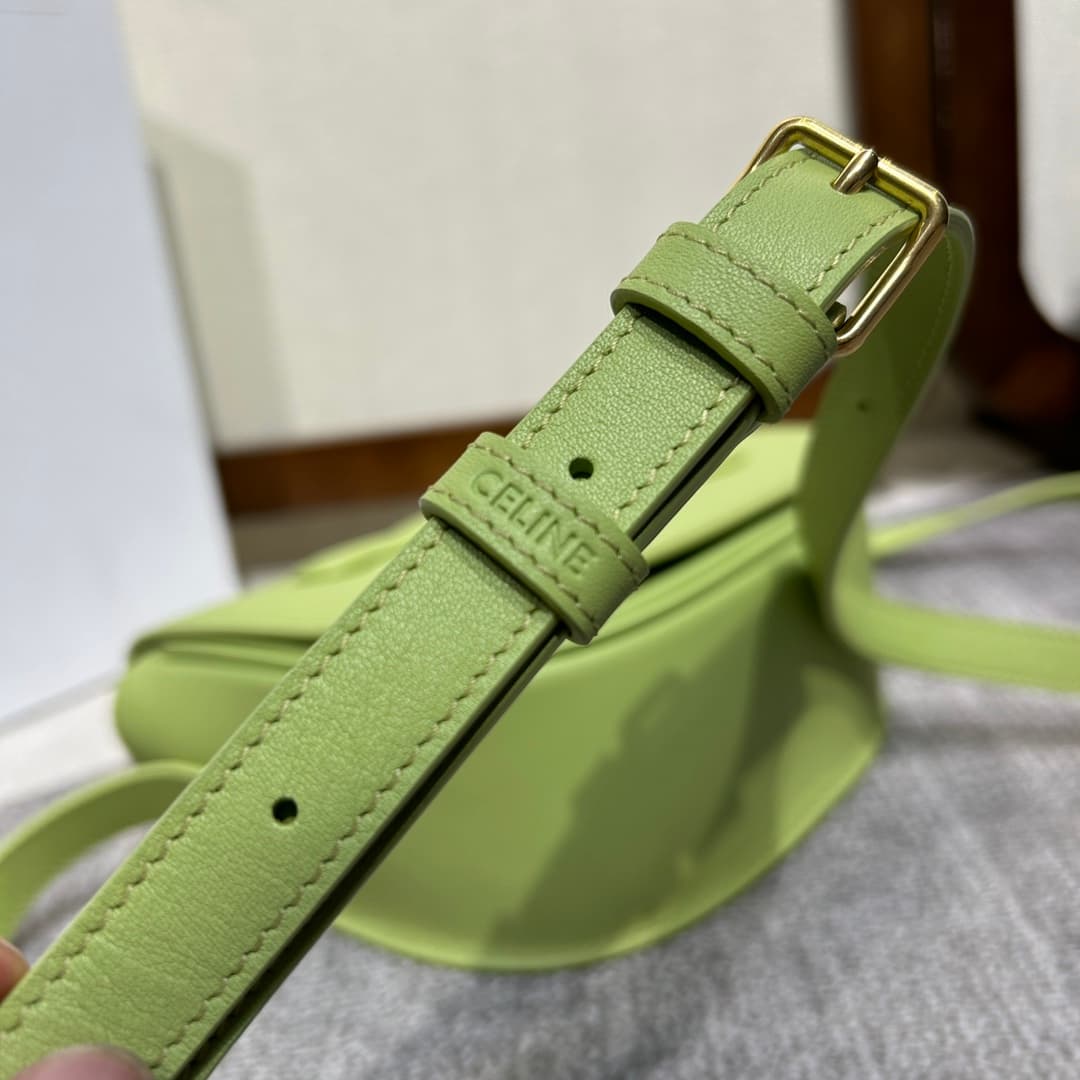 CELINE Folco Cuir Triomphe Shoulder Bag in Green Calfskin Leather High