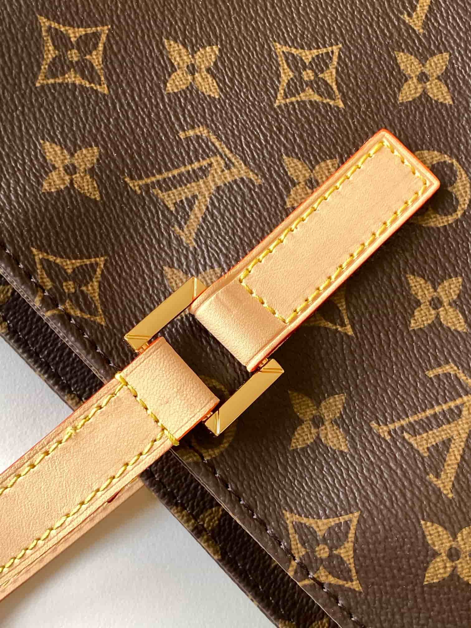 Louis Vuitton Mezzo Coated canvas M47134 High