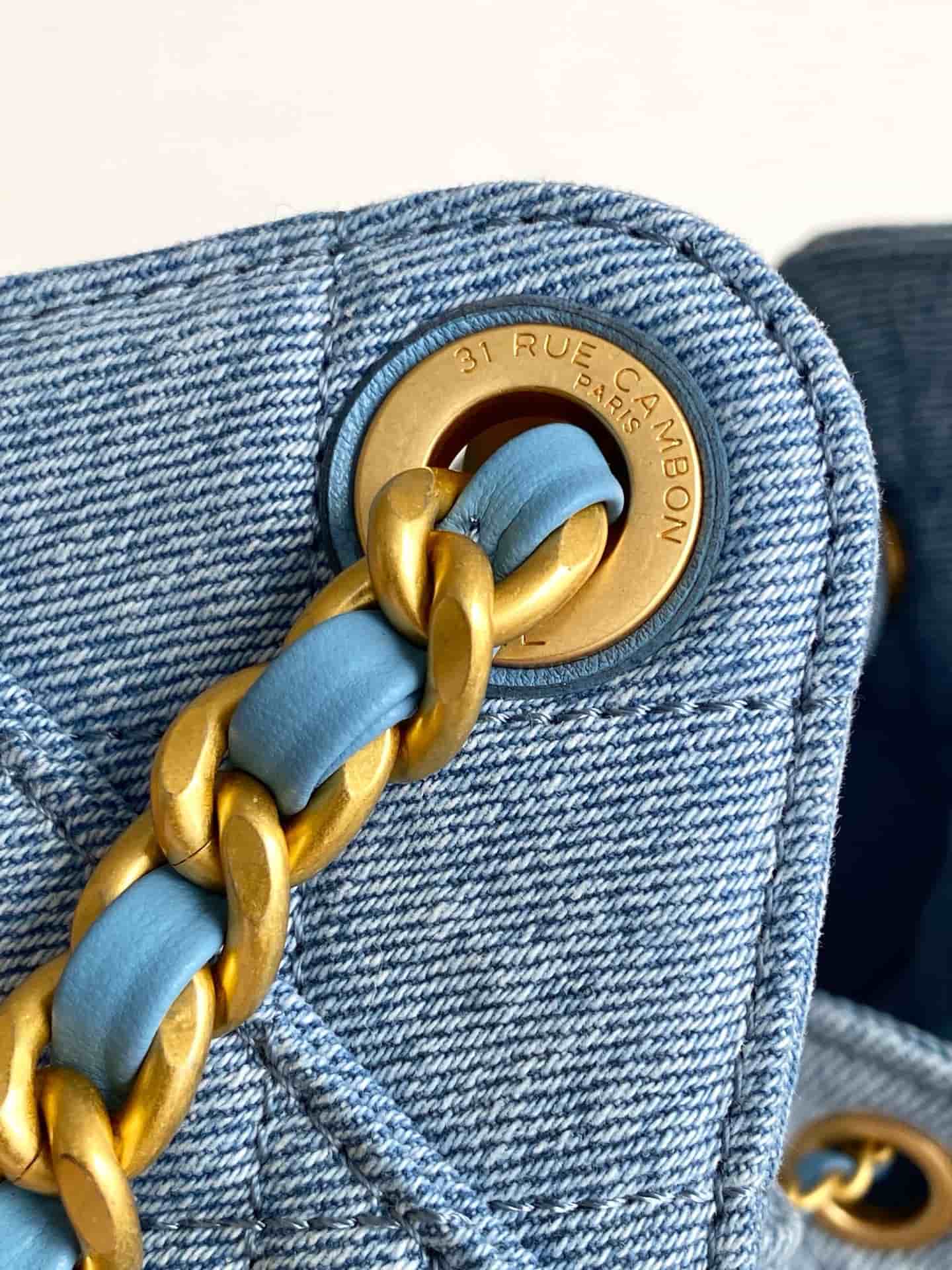 Chanel 25 Mini Hobo handbag AS5631 Denim & gold-tone metal Blue A