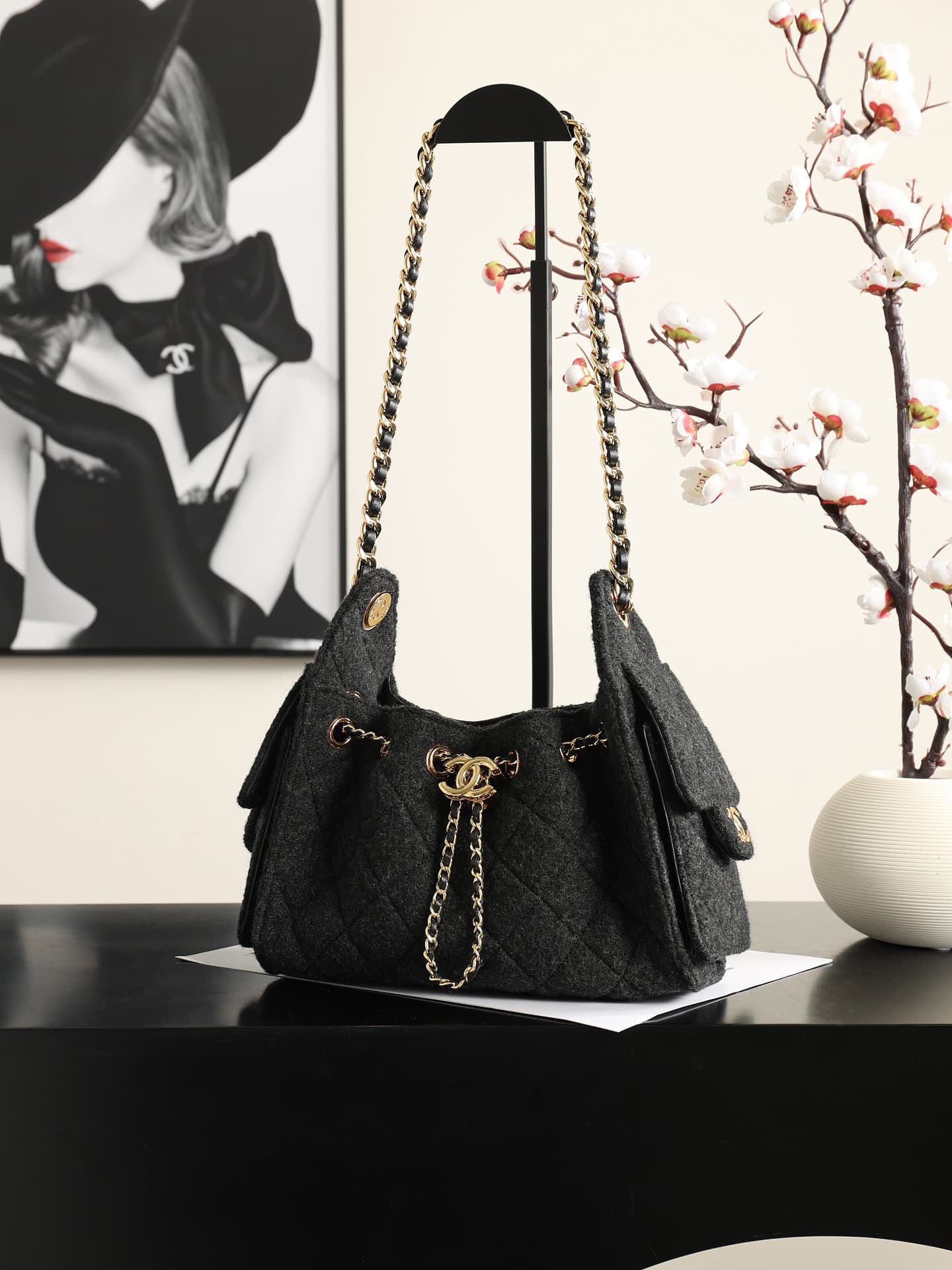 Chanel 25 Mini Hobo handbag AS5631 Felt &Gold-Tone Metal Black A