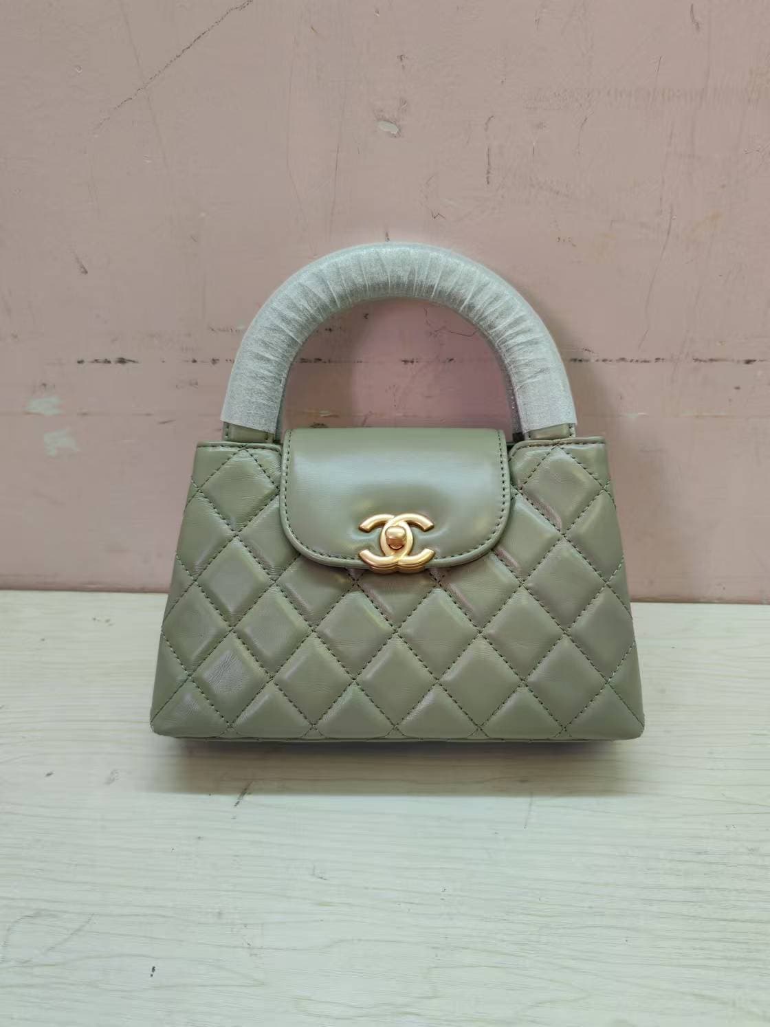 Chanel MINI SHOPPING BAG AS4416 Shiny Aged Calfskin & Gold-Tone Metal Cuba A