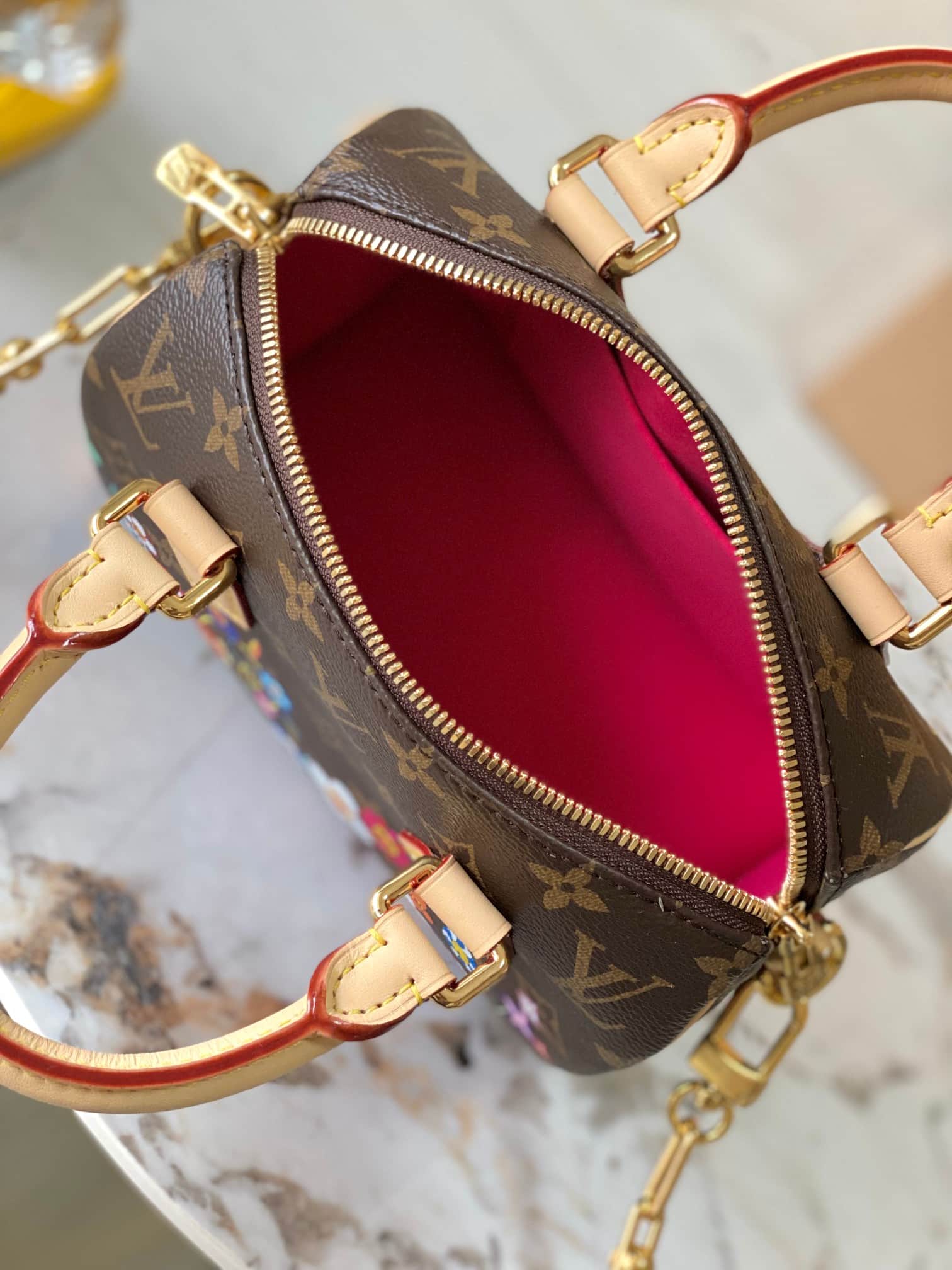 Louis Vuitton x Murakami Speedy Bandoulière 20 Monogram coated canvas M14175 Top