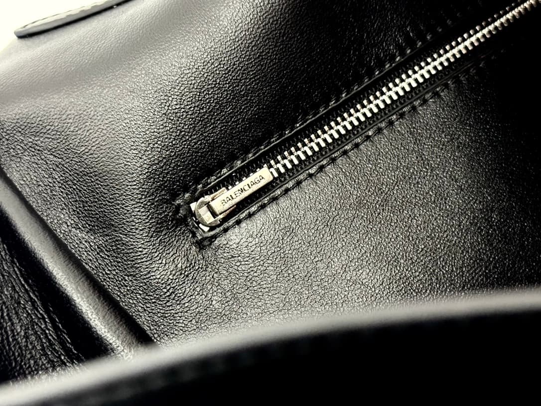 Balenciaga Rodeo Large Bag in Black Leather With Silver-Tone Metal TOP