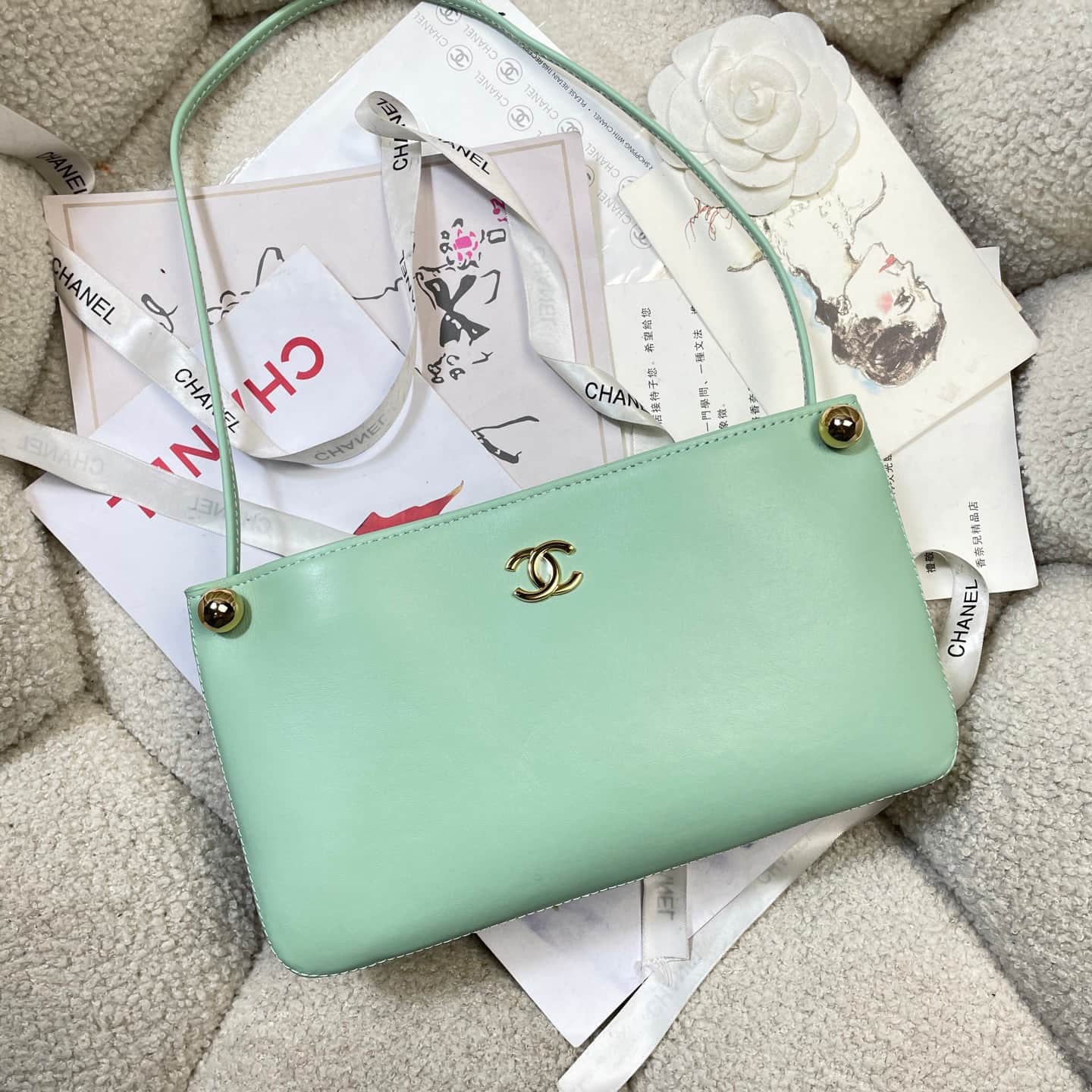 Chanel Shoulder Bag Shiny Calfskin& Gold-Tone Metal Green AS6238 High