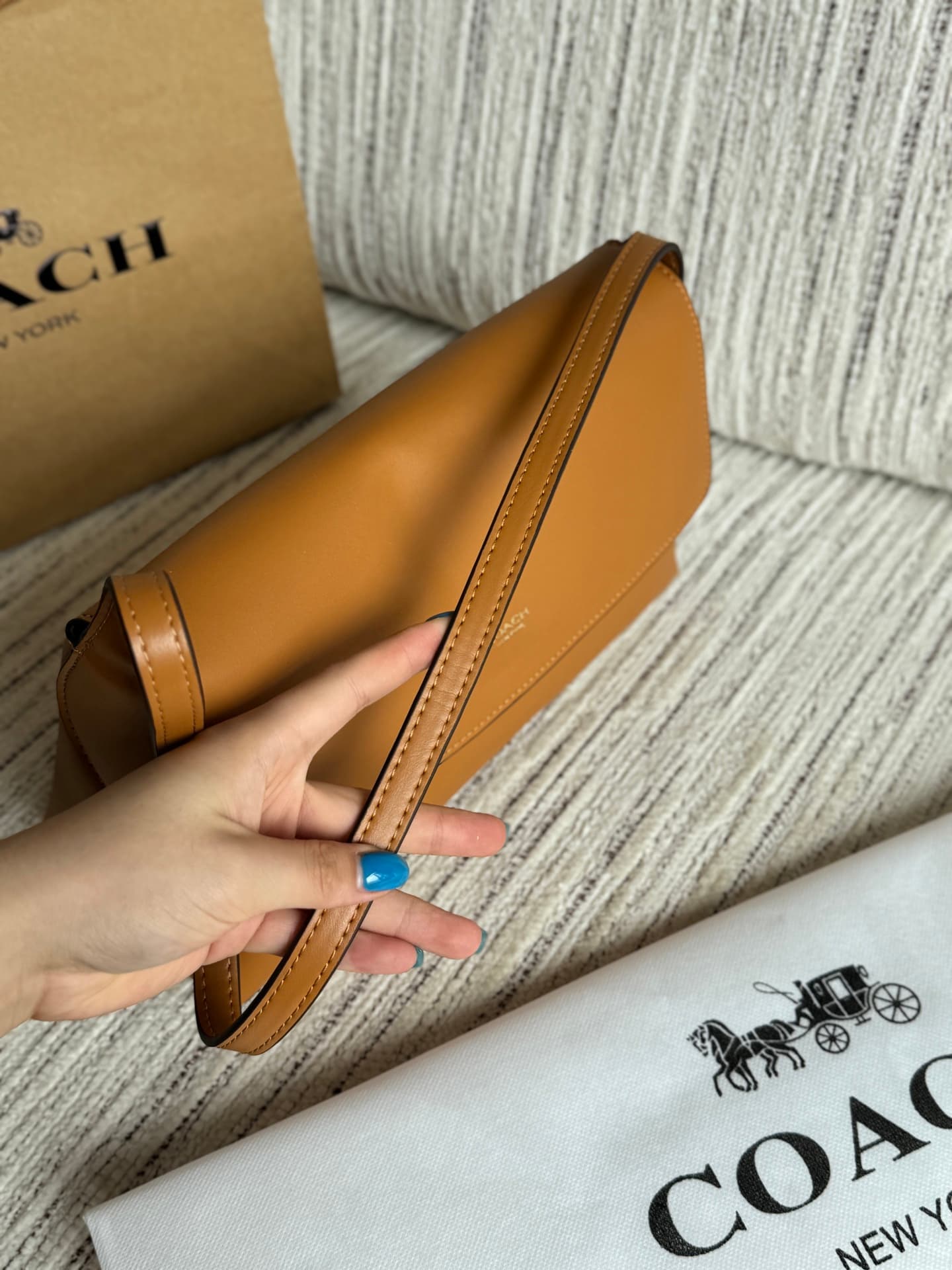 Coach Chelsea Shoulder Bag Smooth Grain Leather Caramel High
