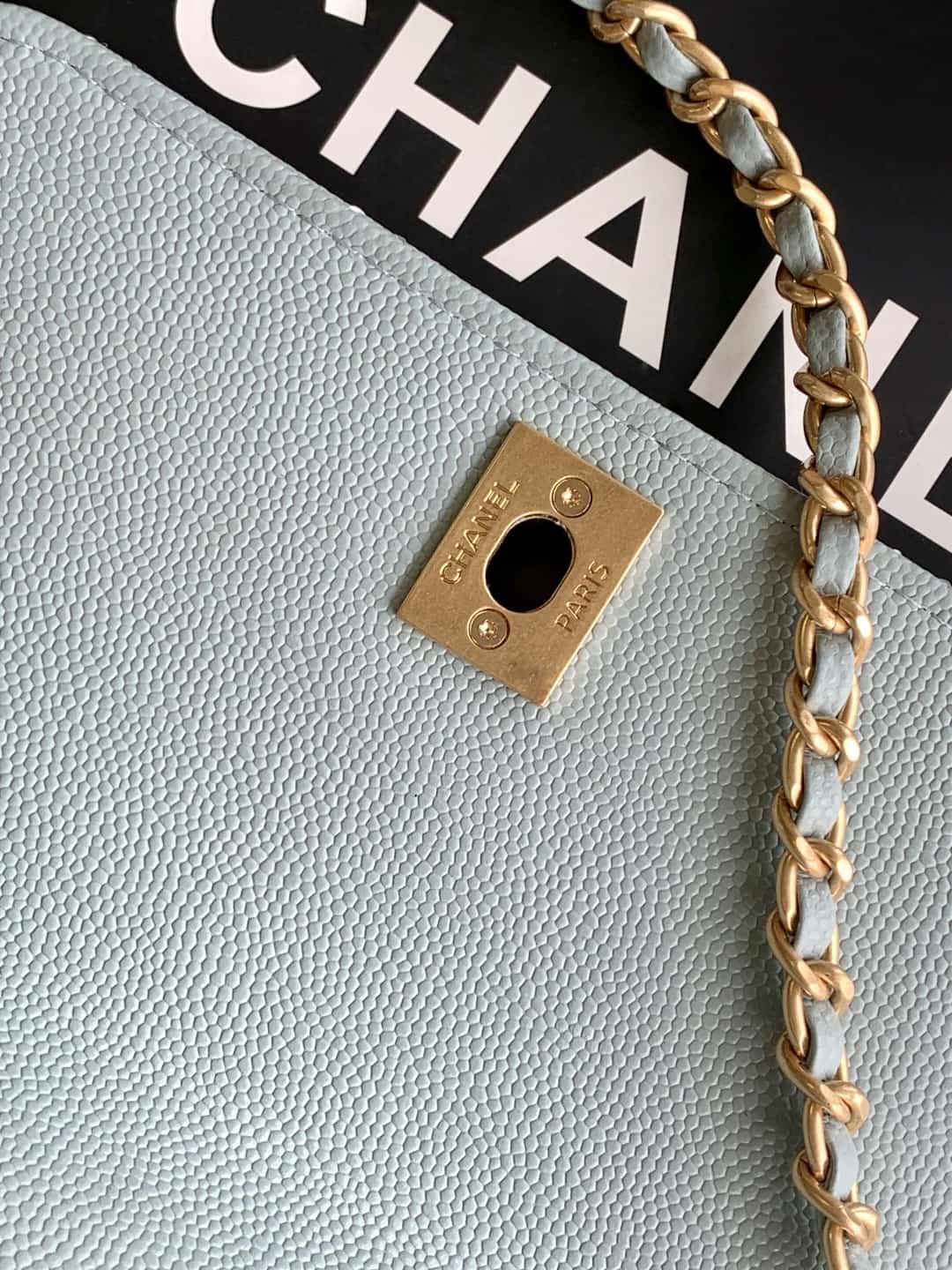 MINI FLAP BAG WITH TOP HANDLE AS2215 Grained Calfskin & Gold Metal Blue A