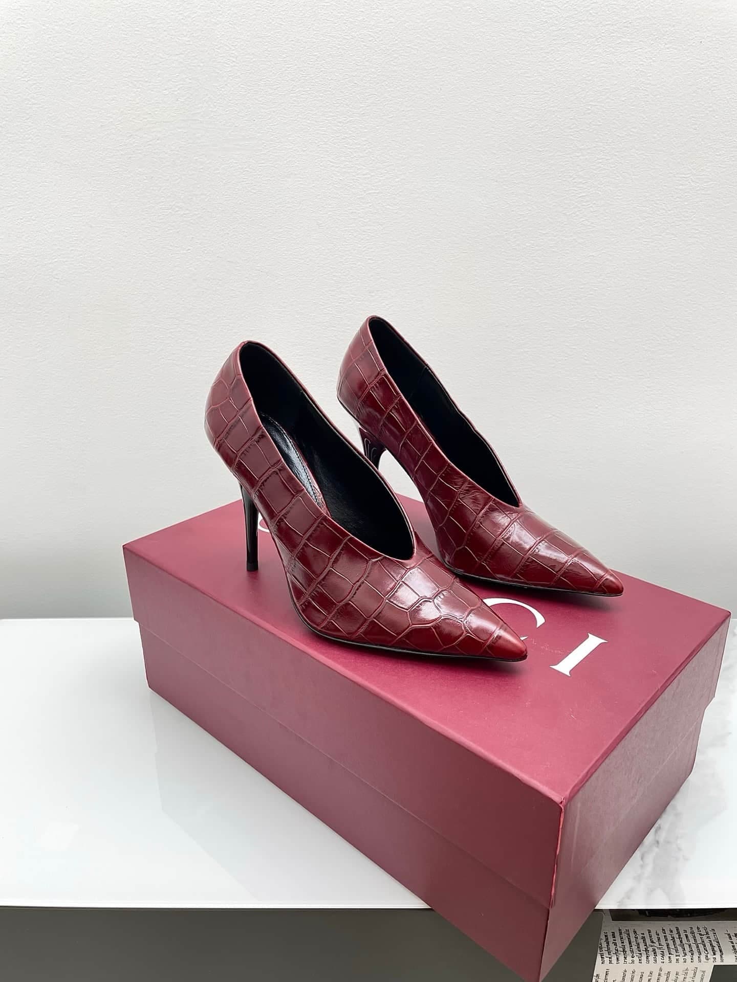 Gucci Pump shoes Women