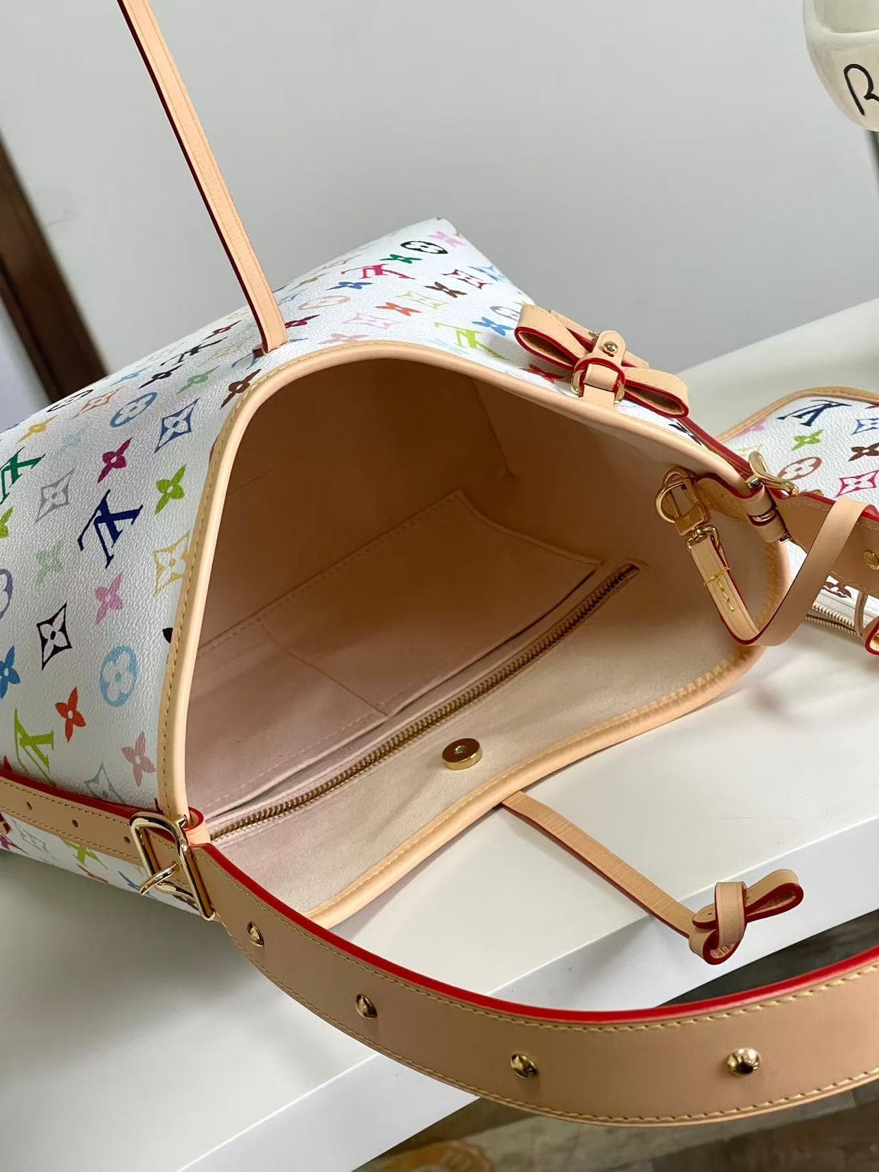 Louis Vuitton CARRYALL PM x Murakami M13661 High