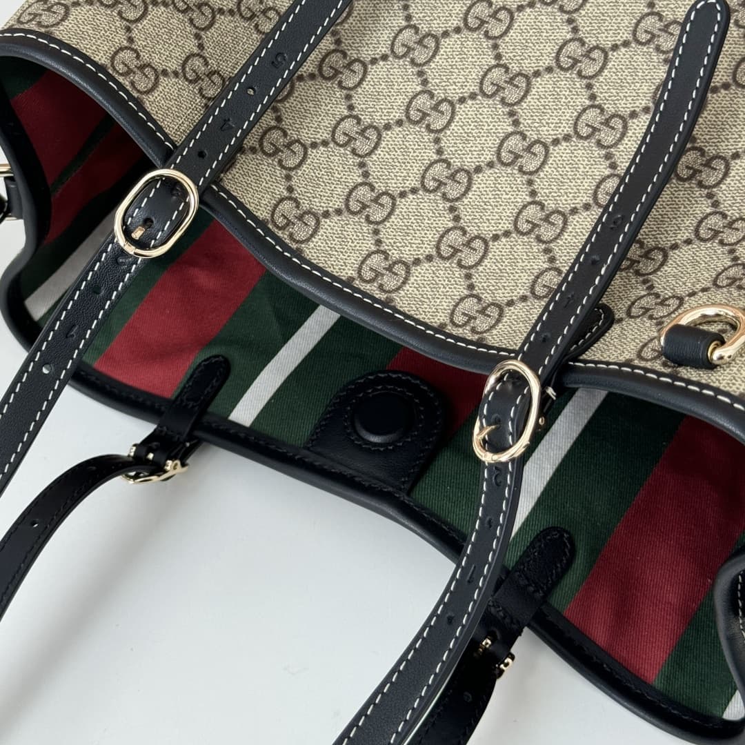 Gucci GG Emblem medium tote bag 815214 High