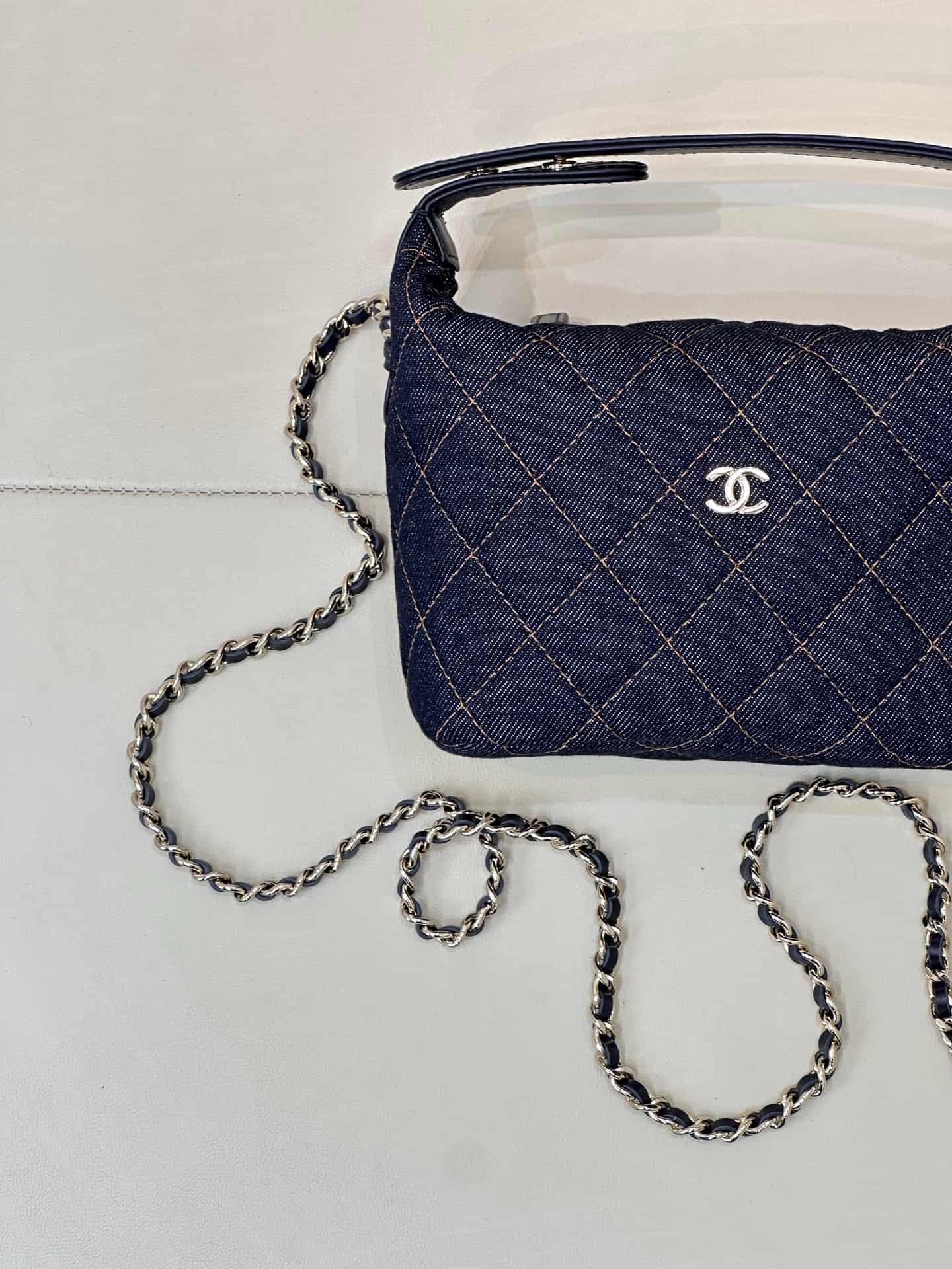 Chanel Hobo Clutch With Chain Denim & Gold-tone Metal Blue AP4386 TOP