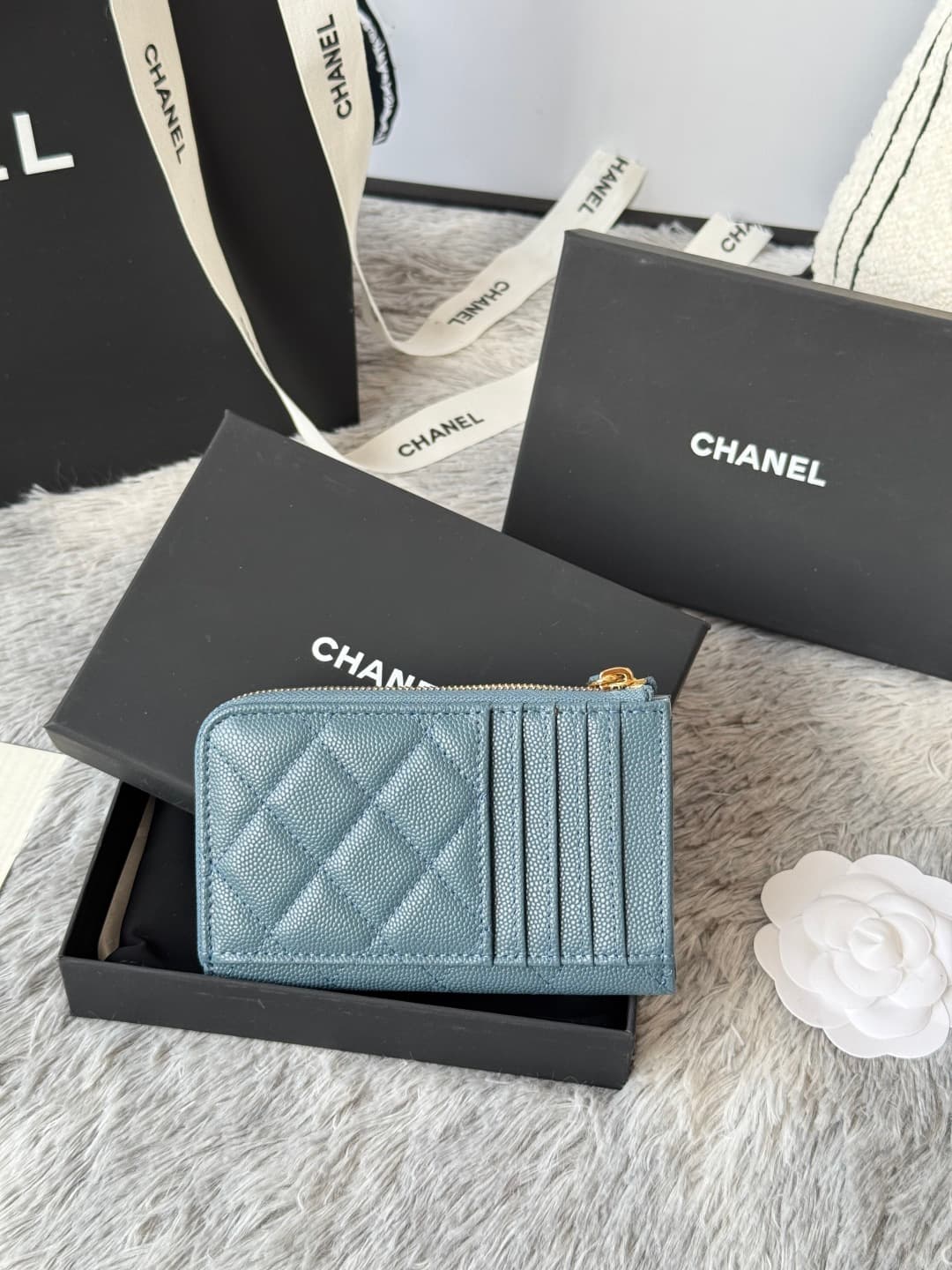 Chanel Classic Zipped Card Holder AP3179 A