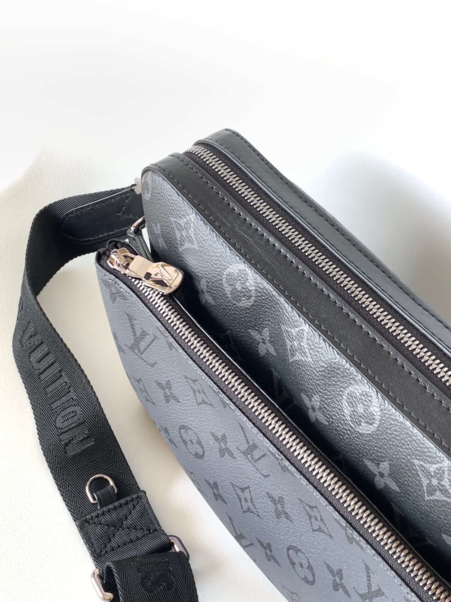 Louis Vuitton Trio Messenger Monogram Eclipse coated canvas M69443 High