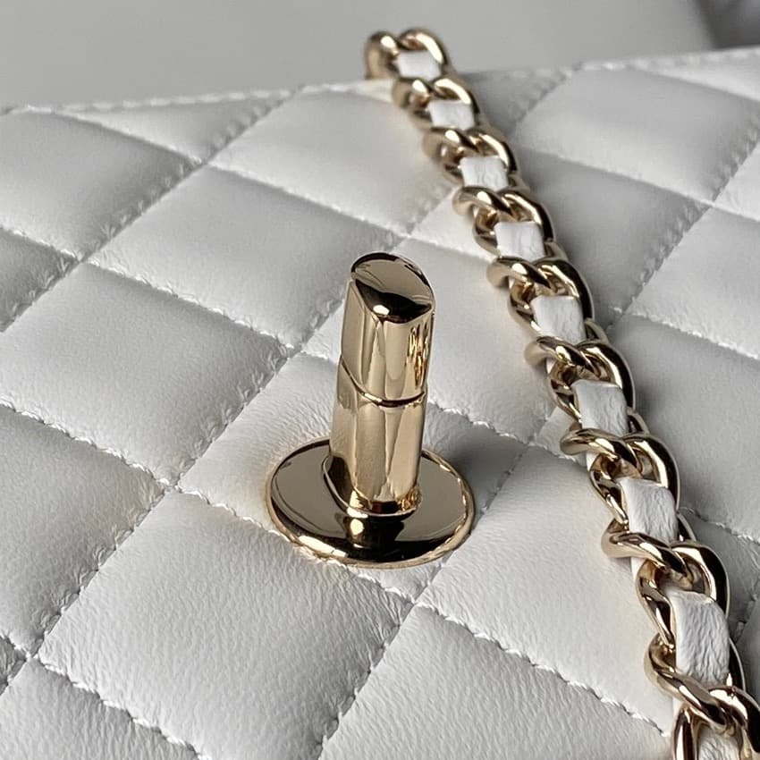 Chanel Classic Flap Bag Lambskin & Gold-Tone Metal AS5759 White A