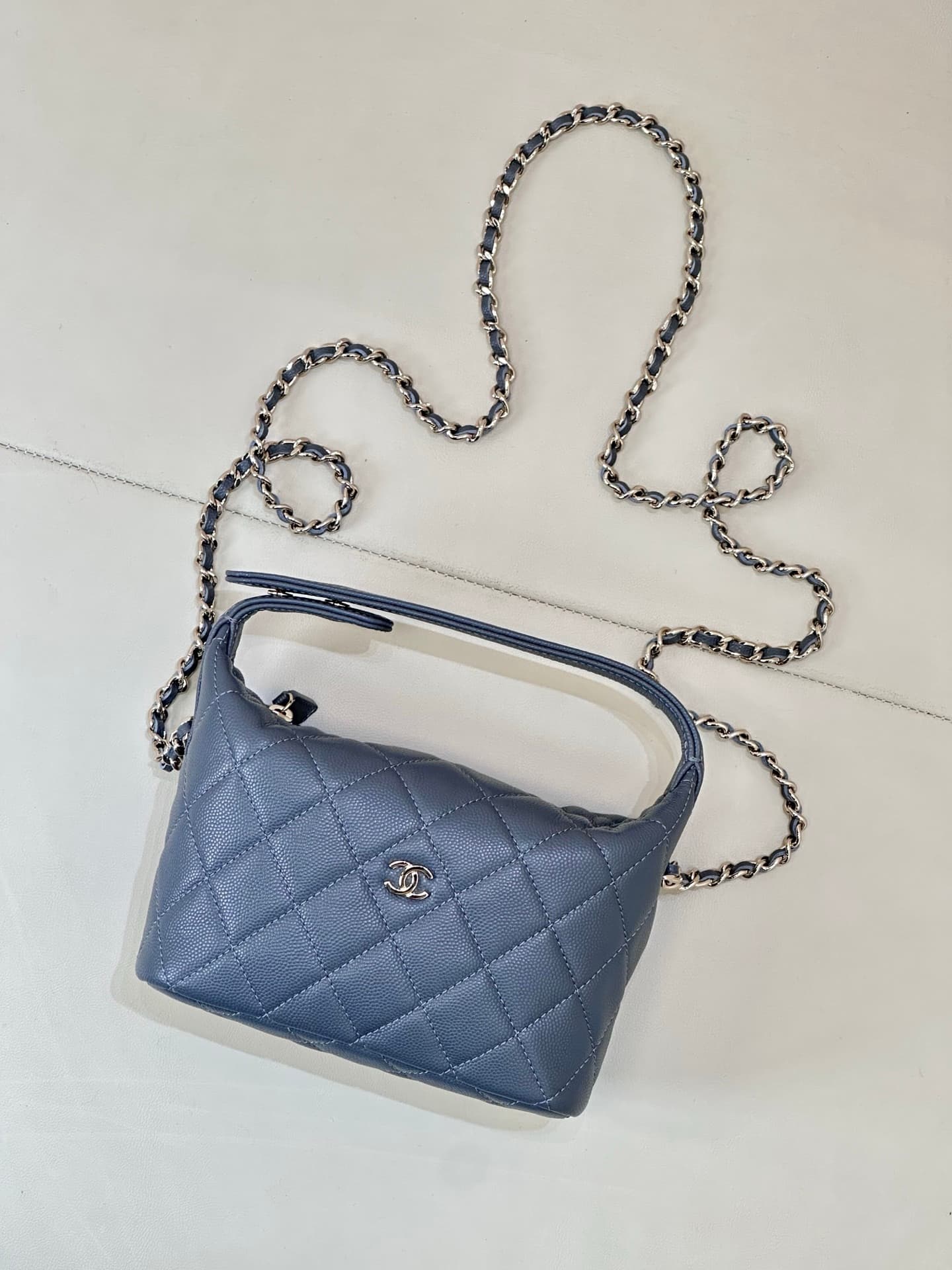 Chanel Hobo Clutch With Chain Grained Calfskin& Gold-tone Metal Blue AP4386 TOP