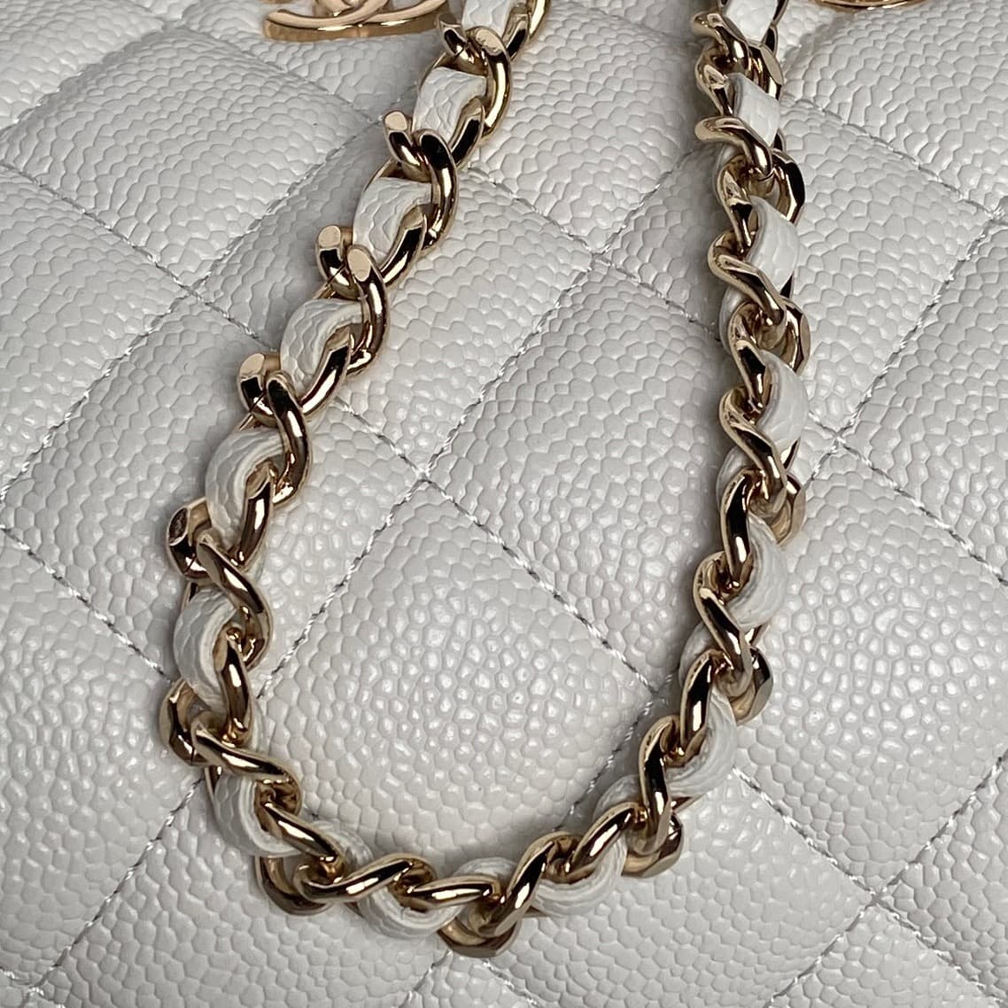 Chanel Classic Clutch with Chain Grained Calfskin & Gold-Tone Metal White AP4474 High