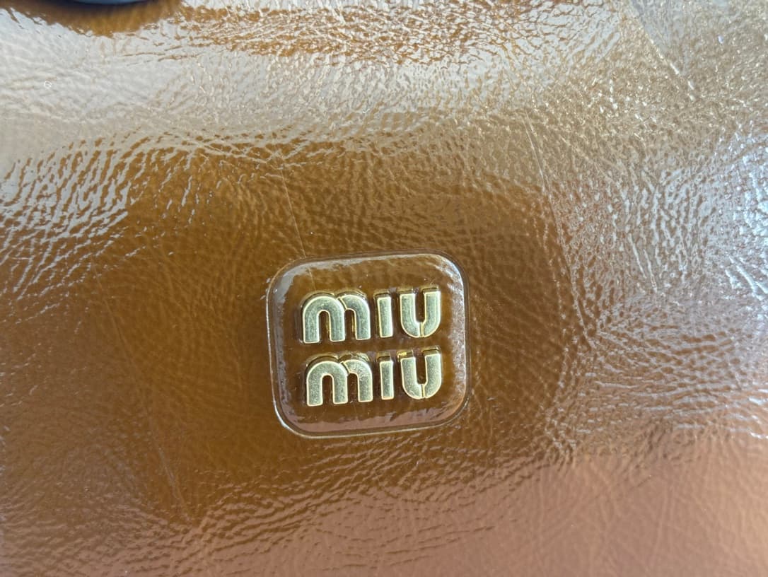 Miu Miu Brown Naplak patent leather pouch 5NE841 High