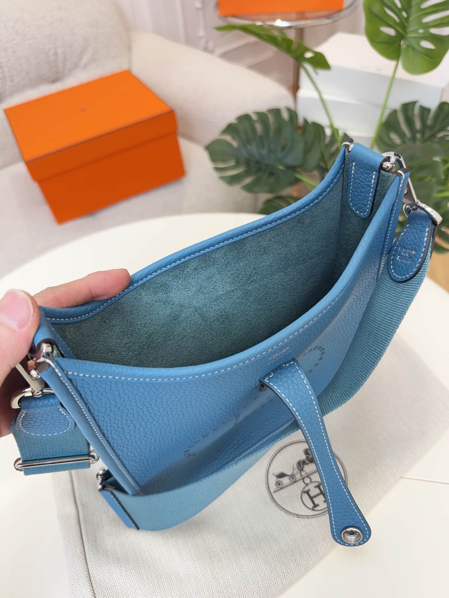 Hermes Evelyne Mini 23 Bag Calfskin In Denim Fonce WAX High