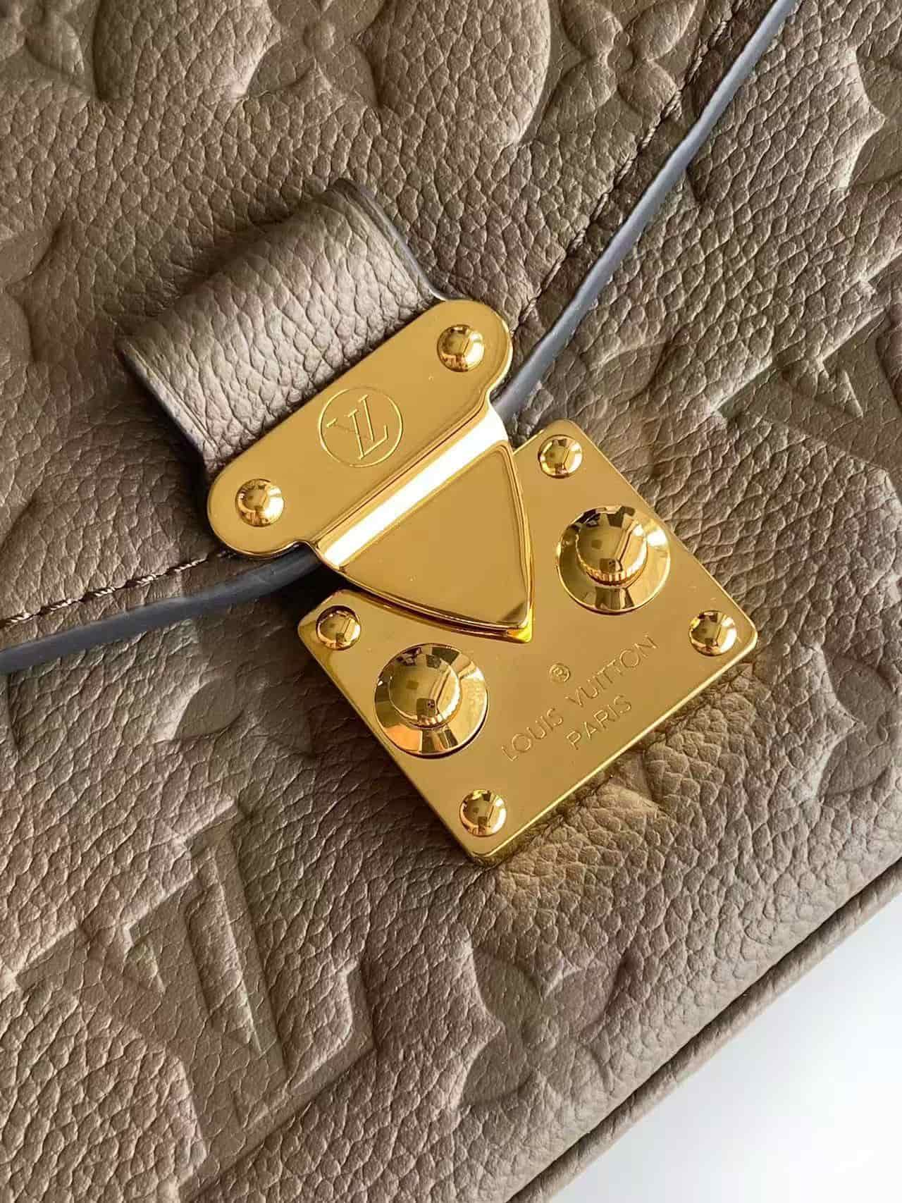 Louis Vuitton Pochette Metis East West Smoke Monogram Empreinte Leather M25910 TOP