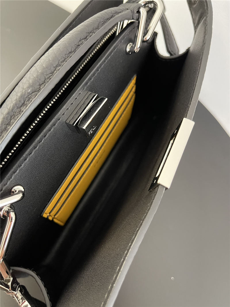 Peekaboo ISeeU XCross leather bag Black High