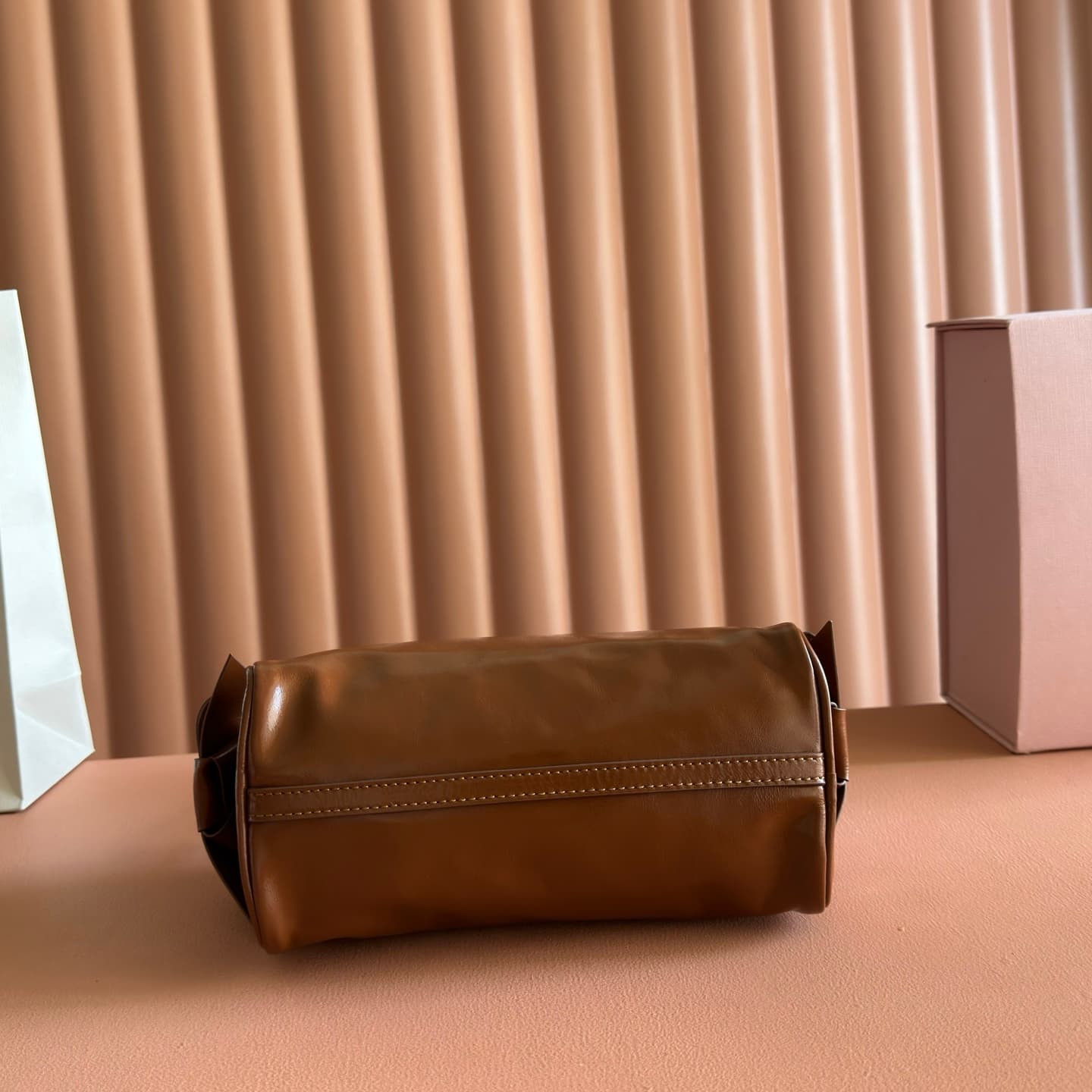 Miu Miu Shiny Calfskin leather pouch Palisander 5NE029