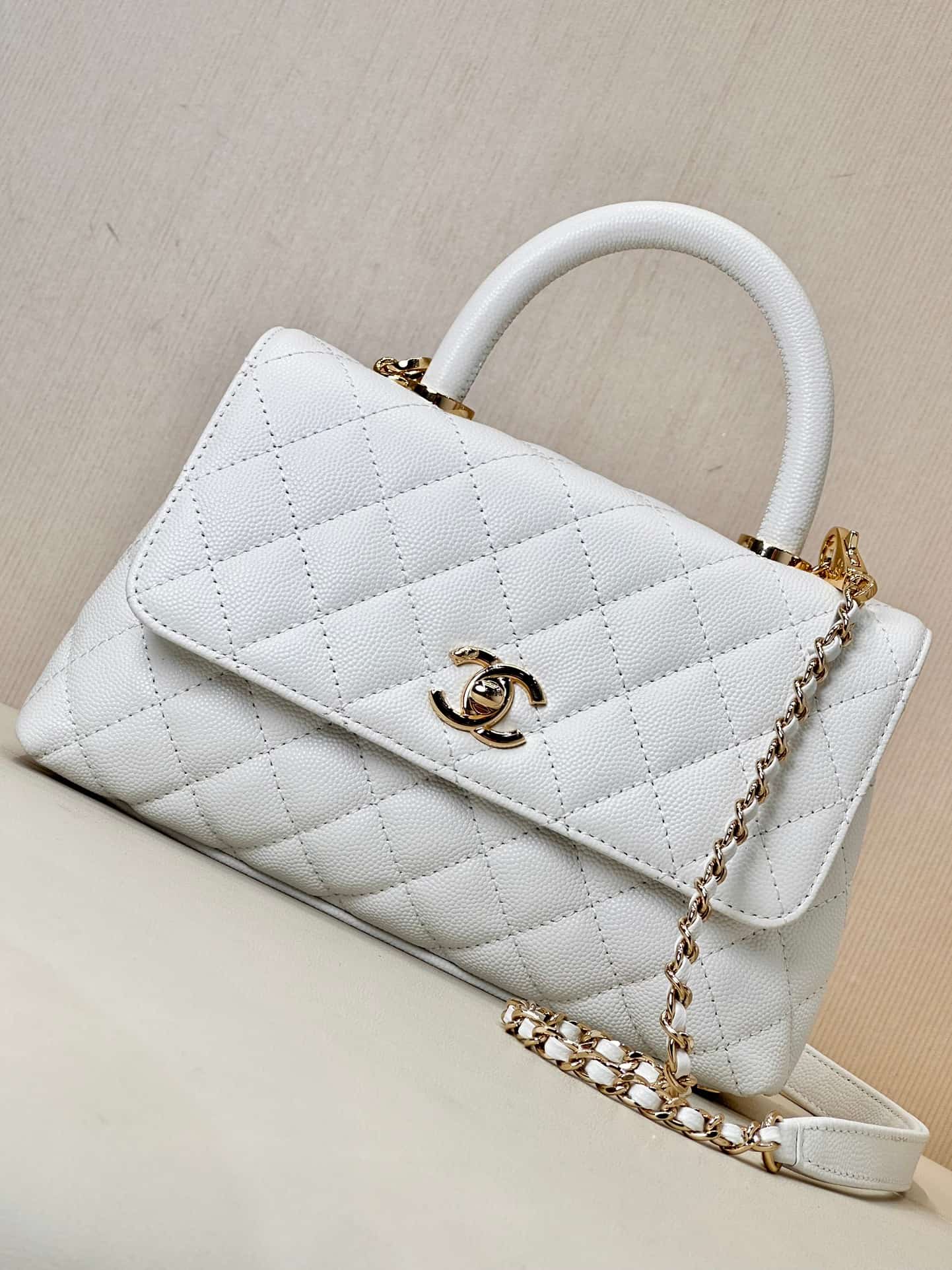 FLAP BAG WITH TOP HANDLE Grained Calfskin & Gold-Tone Metal A92990 White  TOP